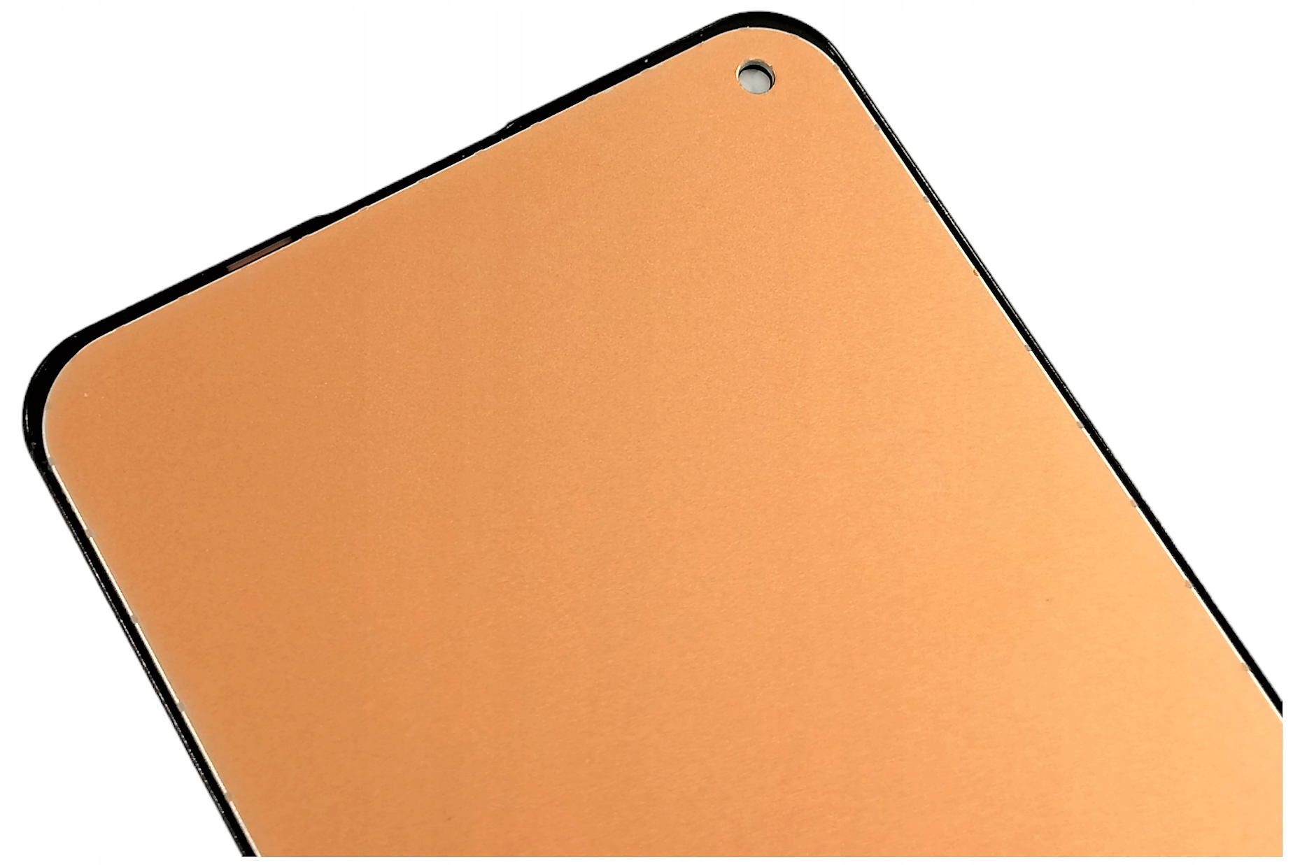 Rozdzielczość 1080 x 2400 – Wyraźny i szczegółowy obraz