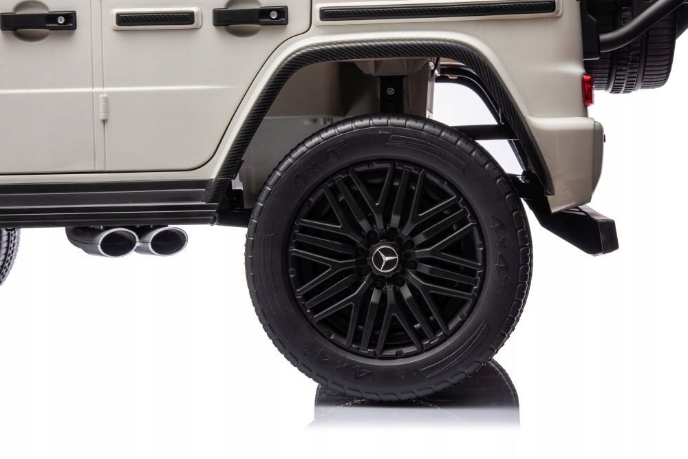 Pojazd off-road z napędem 4x4