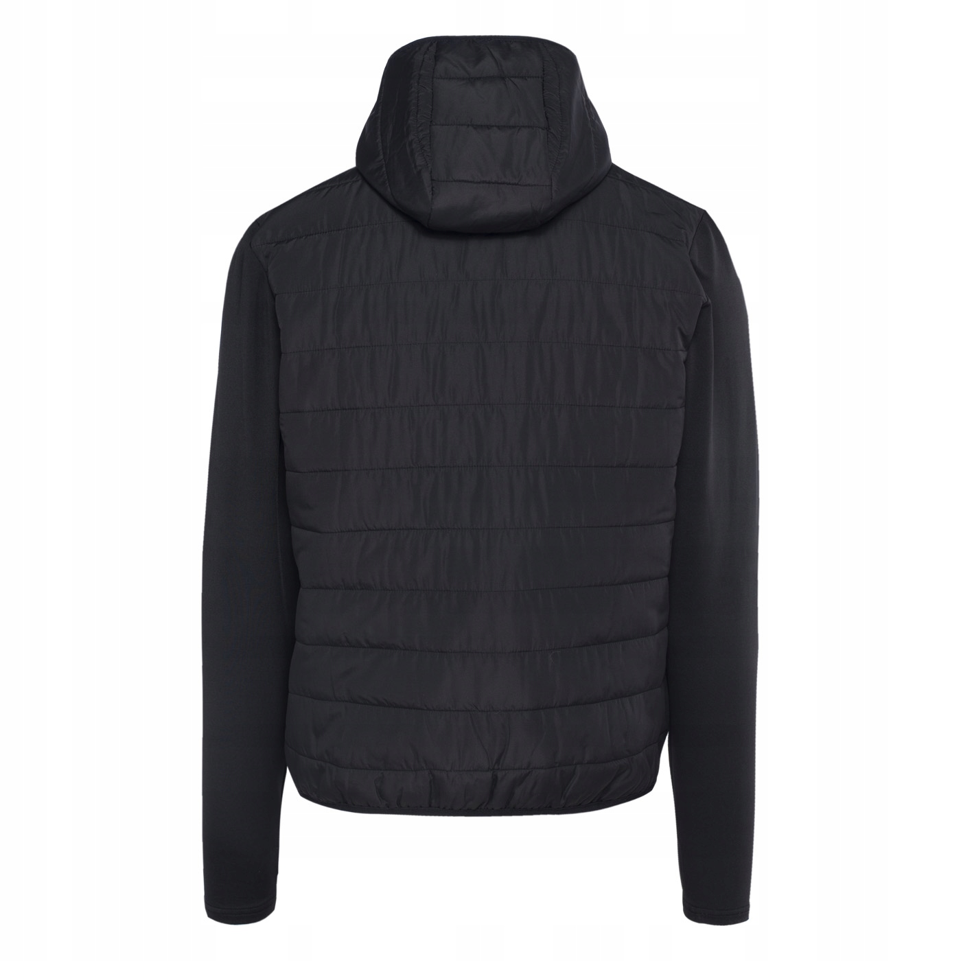 Klasyczna czarna kolorystyka – uniwersalne uzupełnienie stylizacji