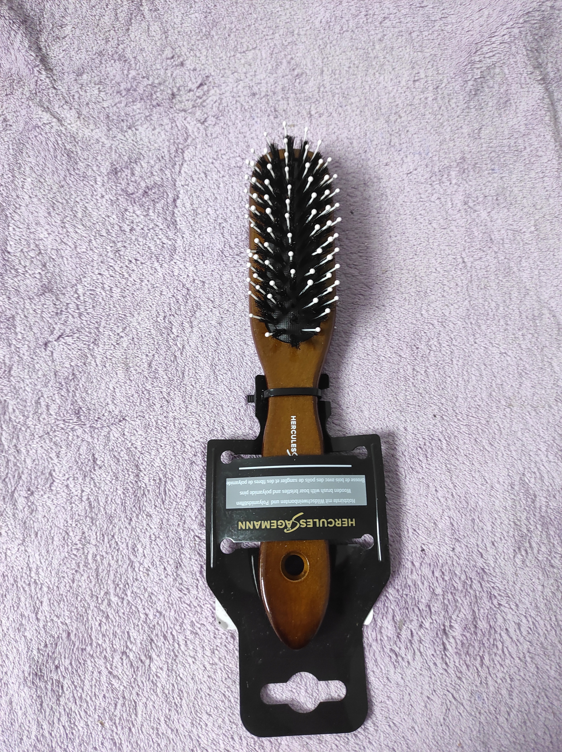 Gęste włosie wygładzające i naprawiające łuski ochronne