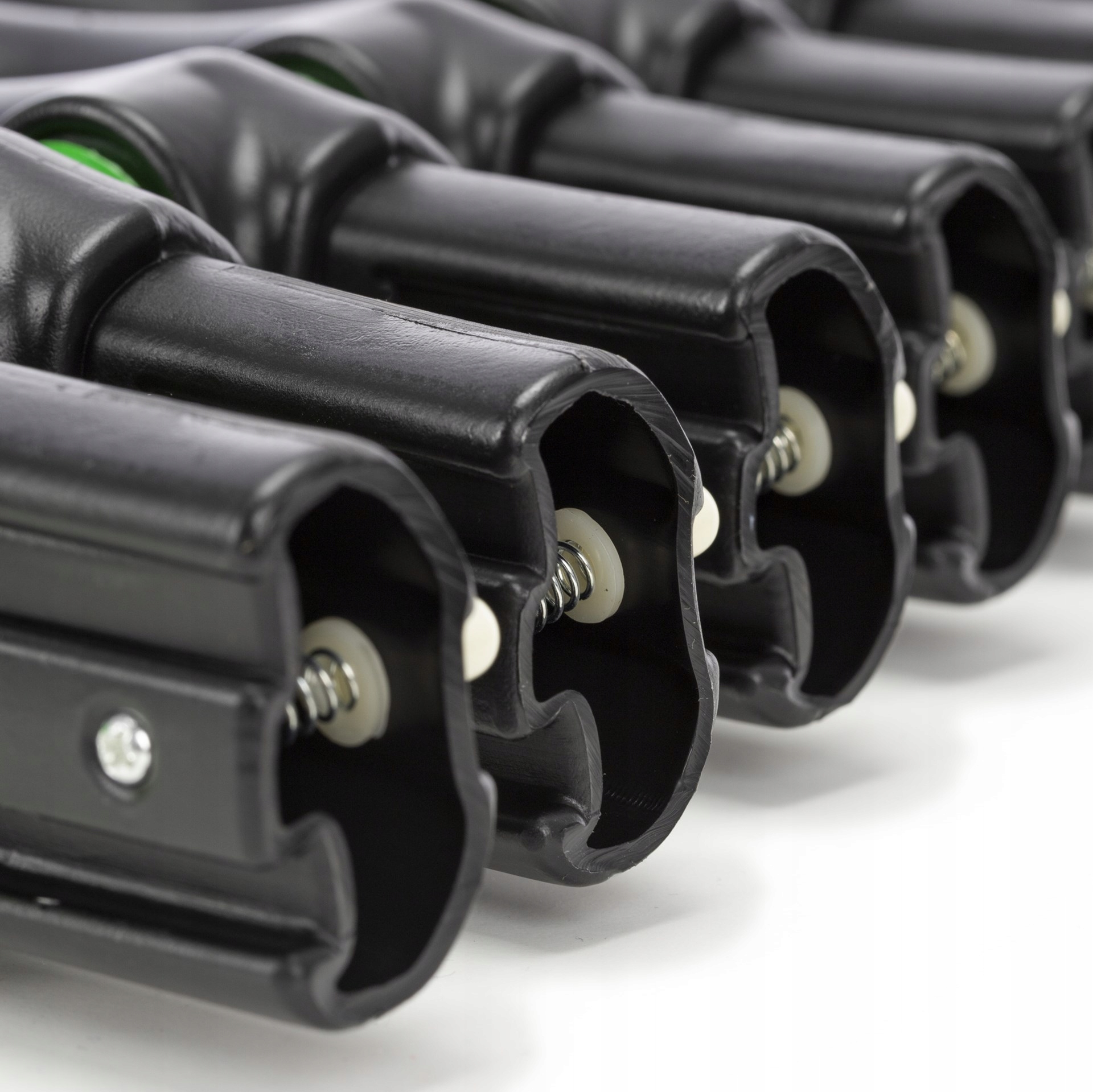 Ergonomiczna konstrukcja dla lepszej kontroli ruchu