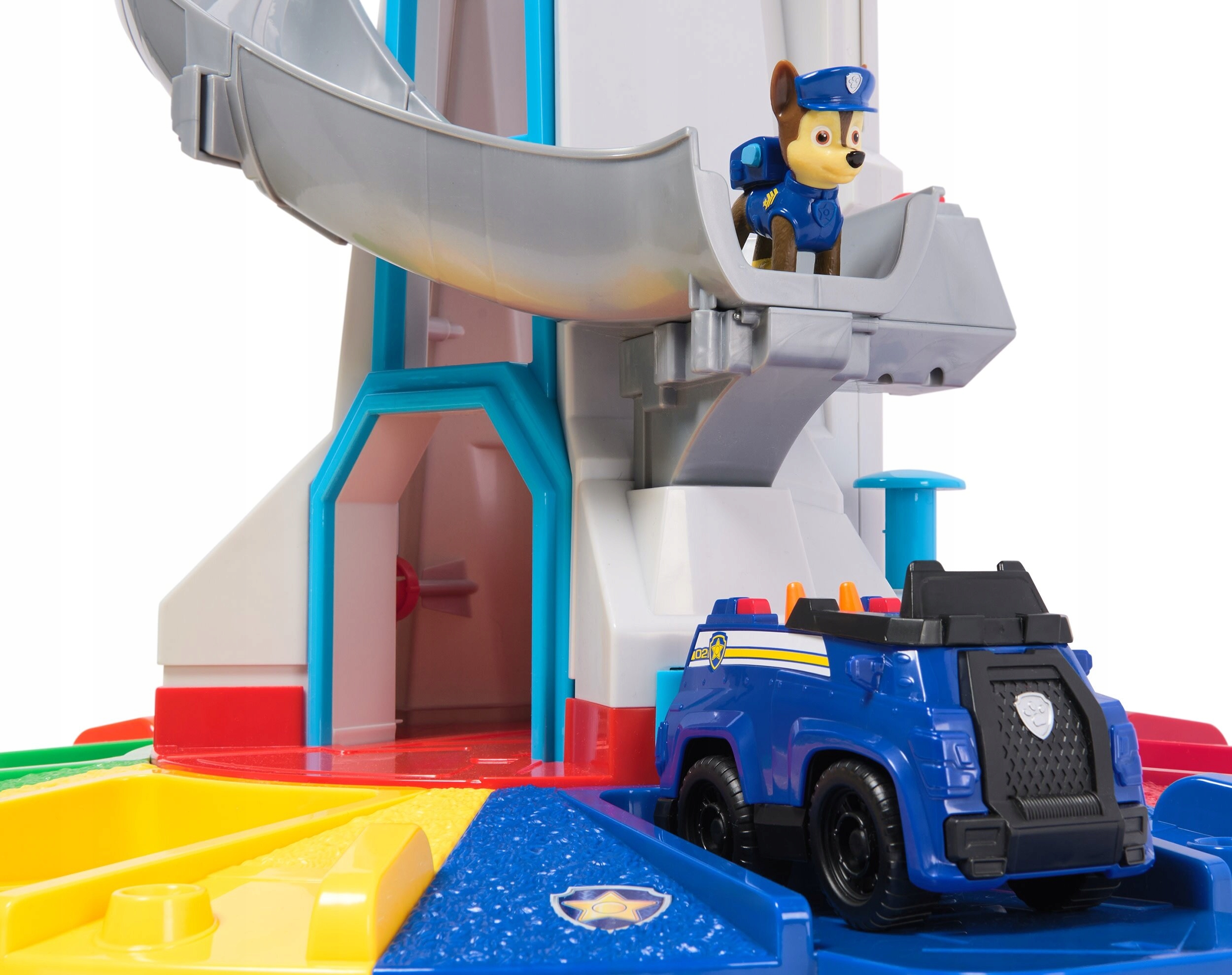 Zestaw zawiera figurki i akcesoria