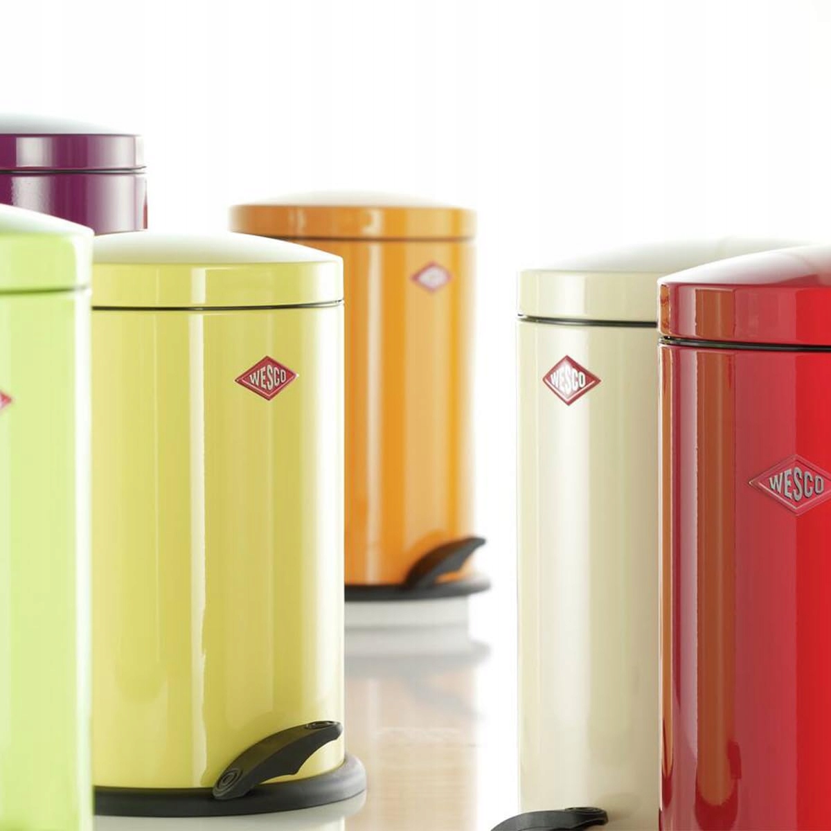 Funkcjonalność i wygoda – Kosz z pedałem i wyjmowanym wkładem