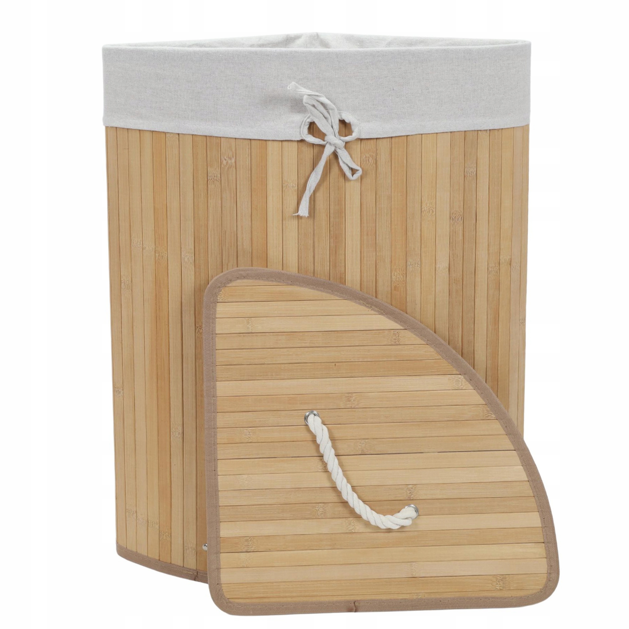 Funkcjonalny trójkątny kształt – Oszczędność miejsca w łazience