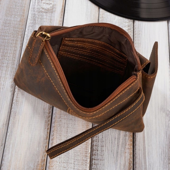 Praktyczne rozwiązania – organizer na karty i kieszeń na telefon