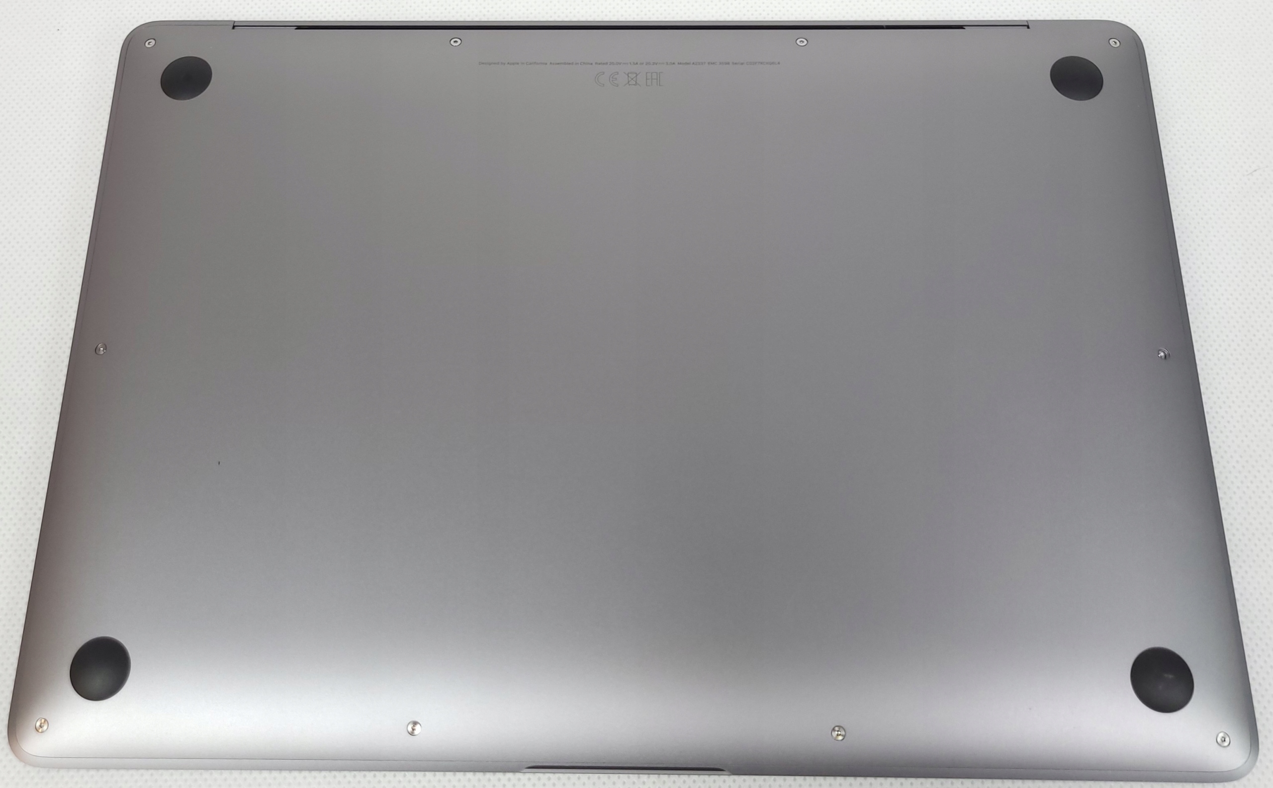 Wydajna bateria – Do 18 godzin pracy na jednym ładowaniu