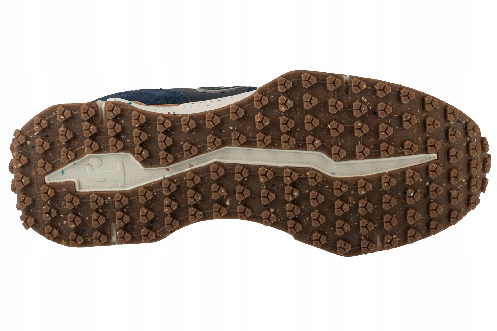 Niskie buty sneakers – doskonałe na każdą porę roku