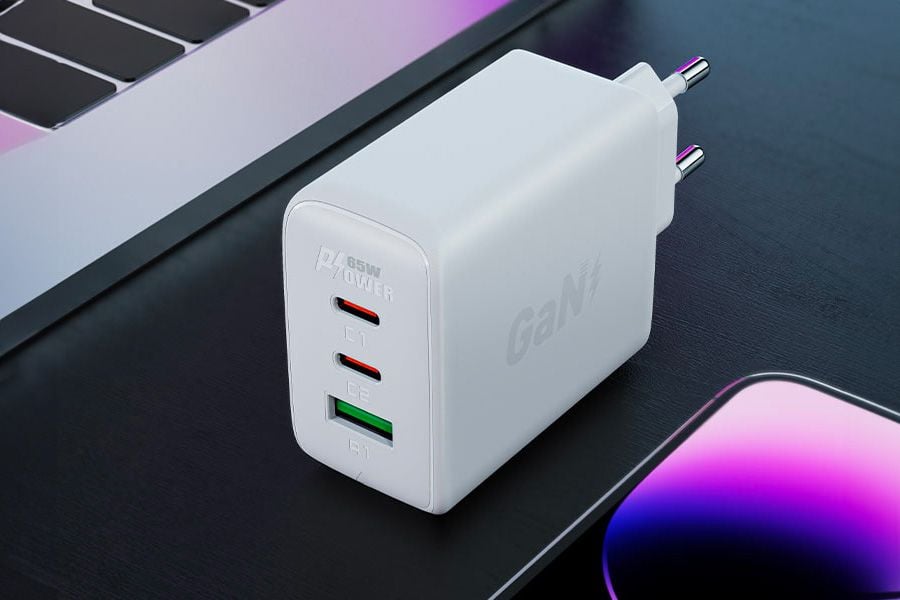 Szybka ładowarka sieciowa GaN Acefast (A41)