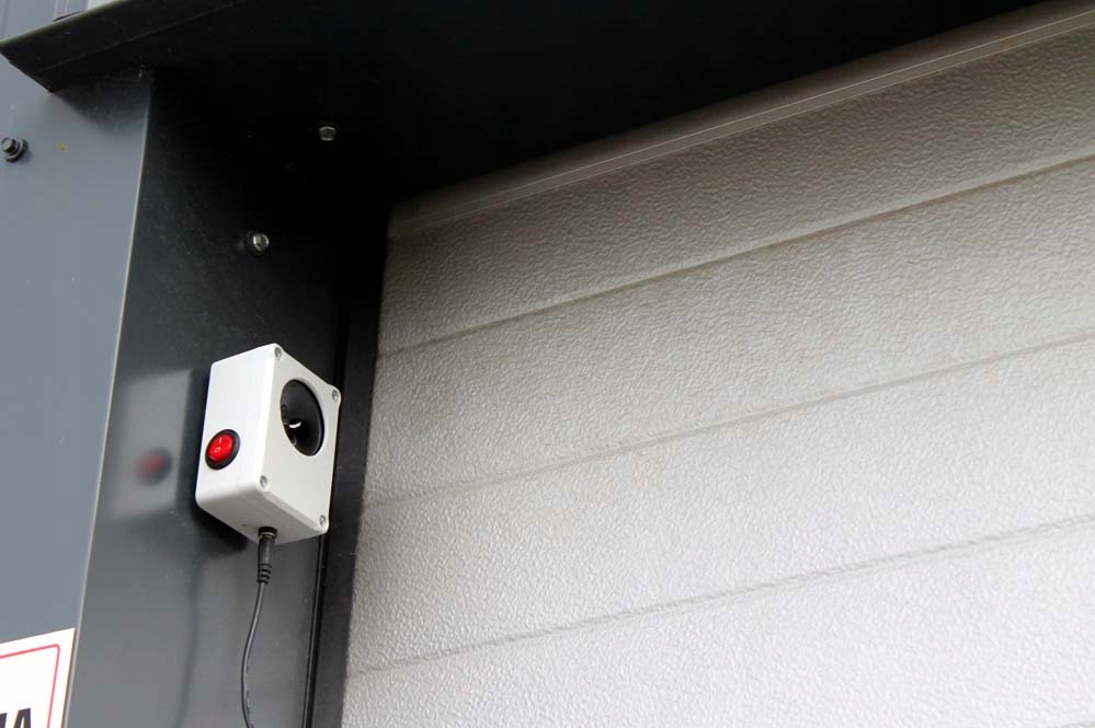 Zastosowanie wewnętrzne i zewnętrzne – Idealny do różnych lokalizacji