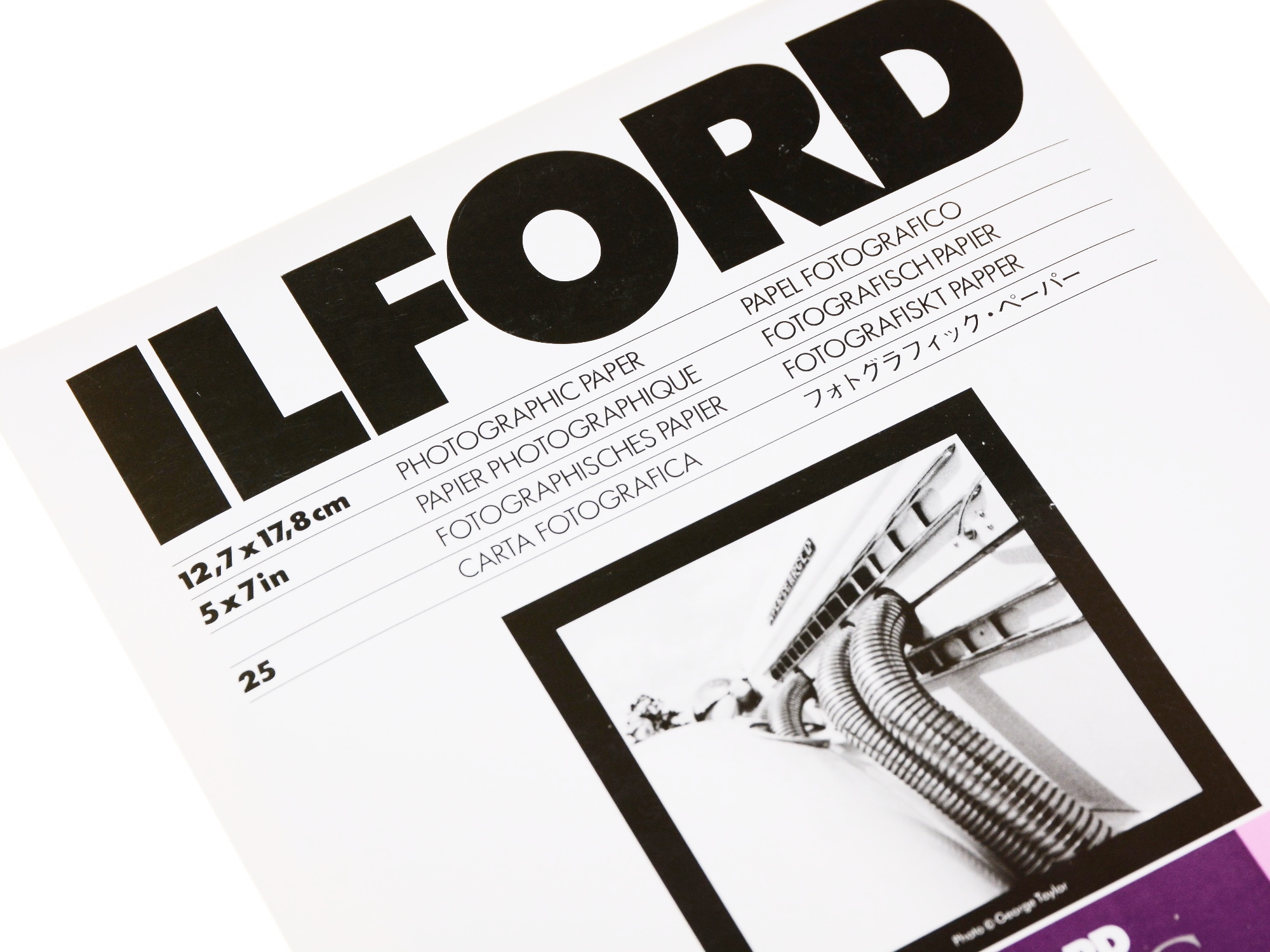 Porównanie z ILFORD MULTIGRADE IV RC DELUXE