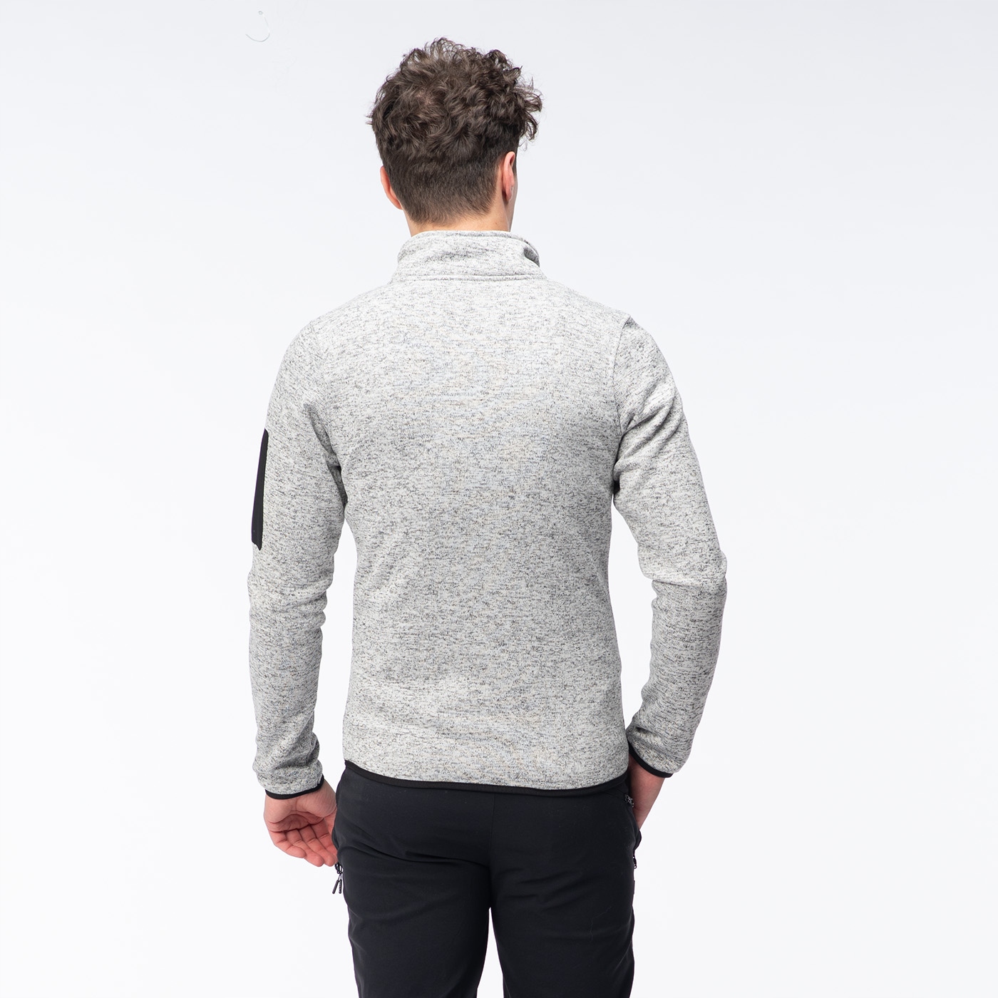 Idealny na wiosnę, jesień i zimę