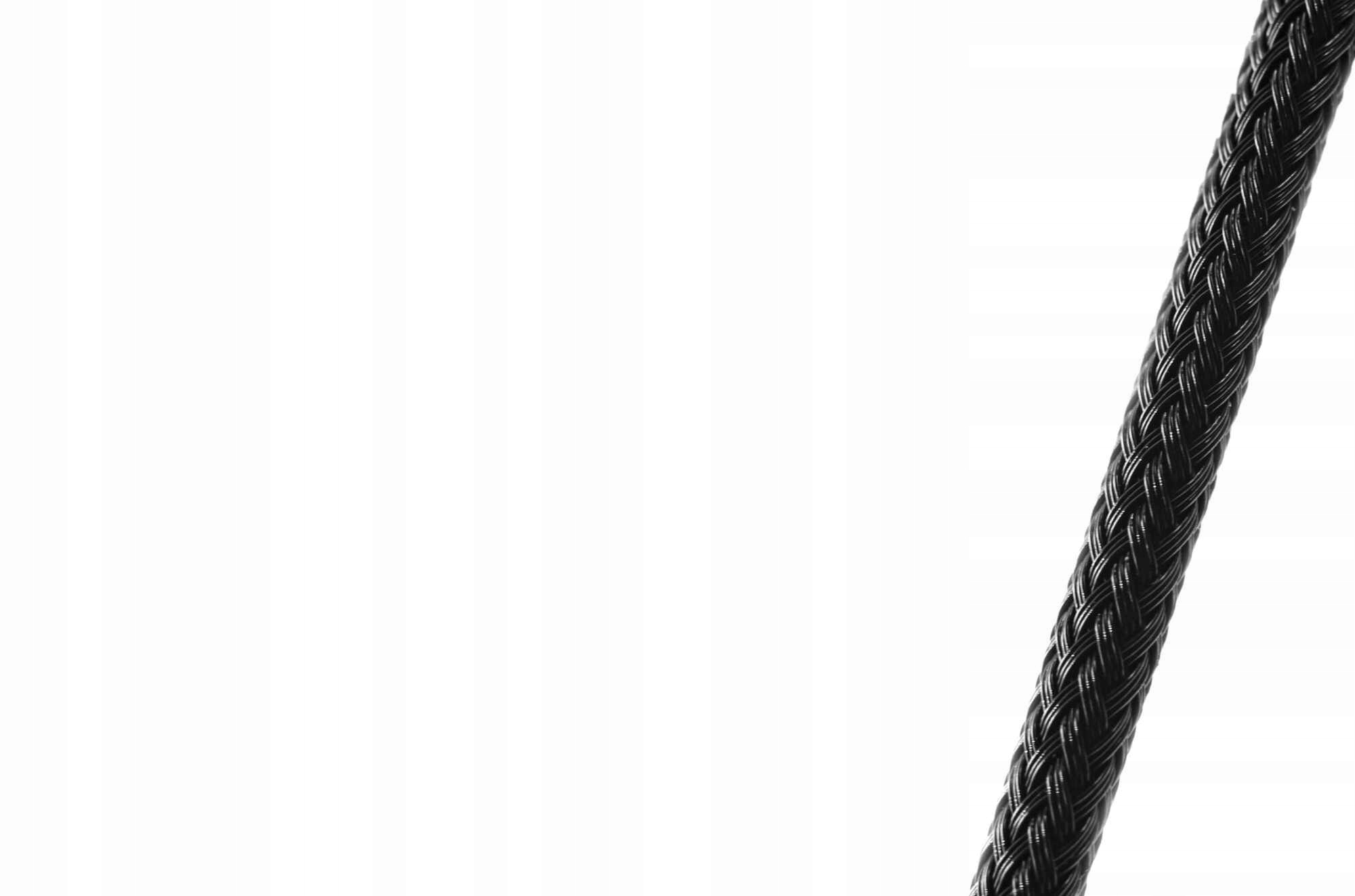 Łatwa instalacja i estetyka – Zorganizuj swoje kable