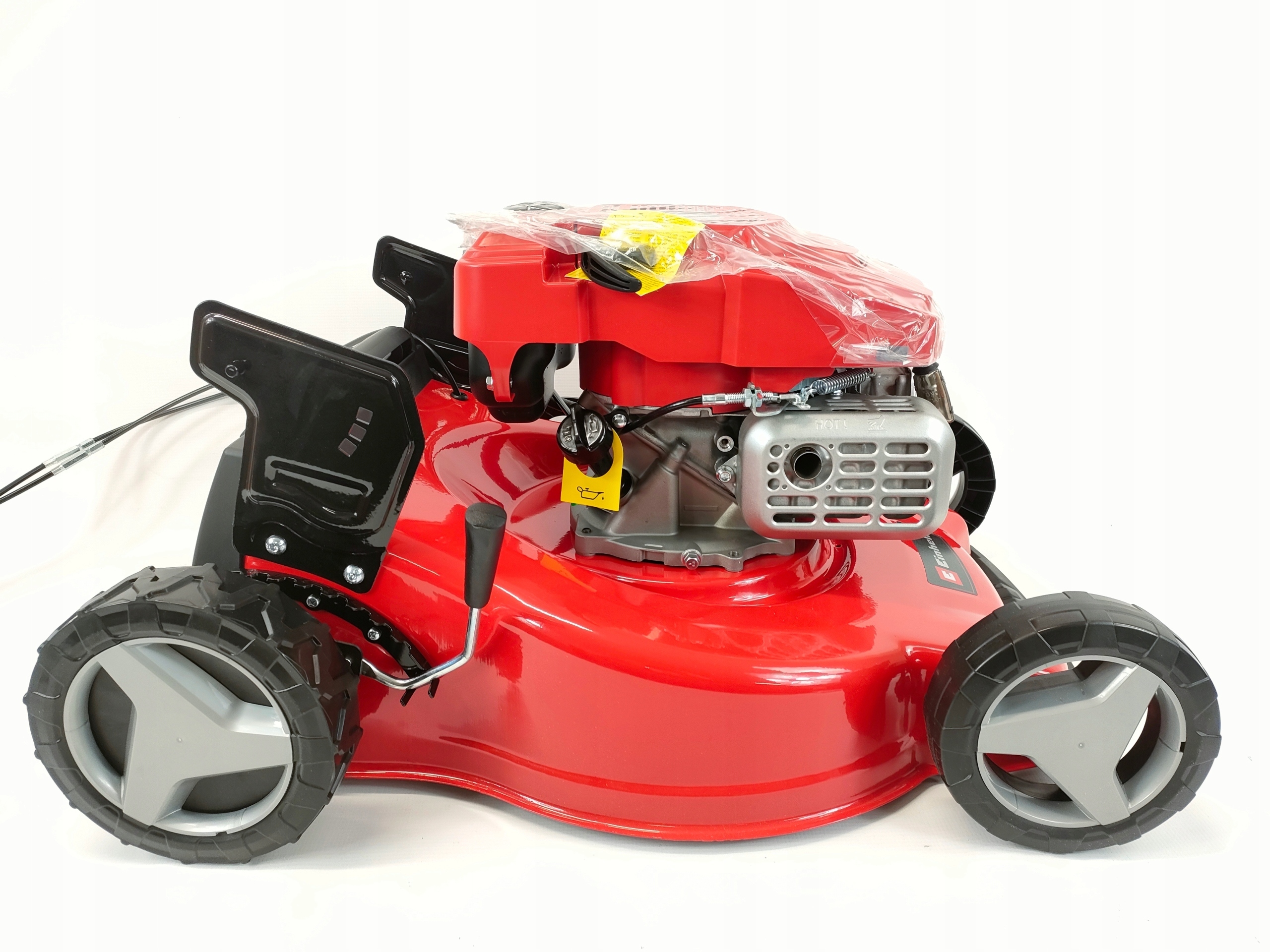 Regulacja wysokości koszenia – 9 poziomów dla idealnego trawnika