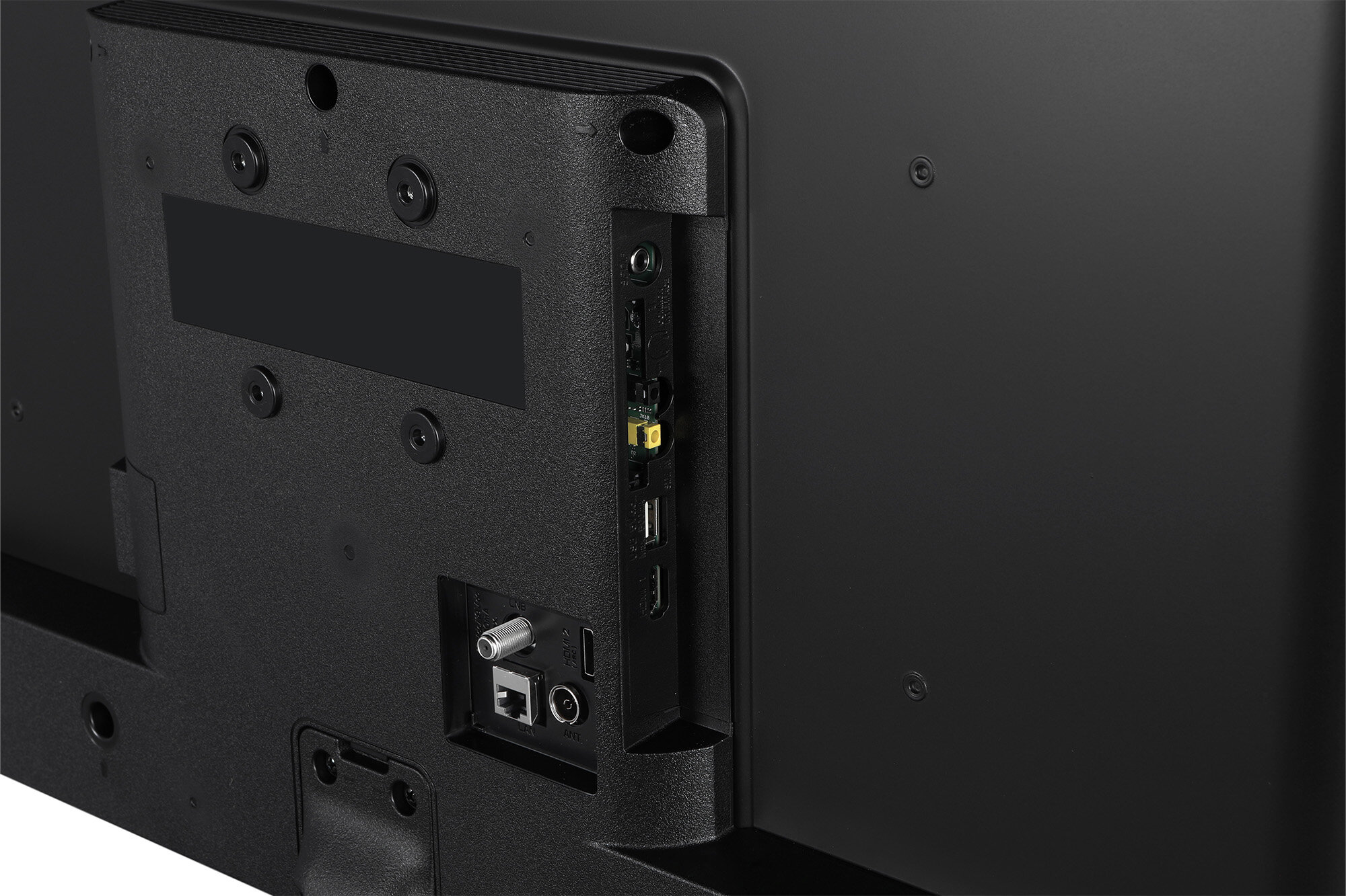 Łączność i złącza – HDMI, USB oraz Wi-Fi