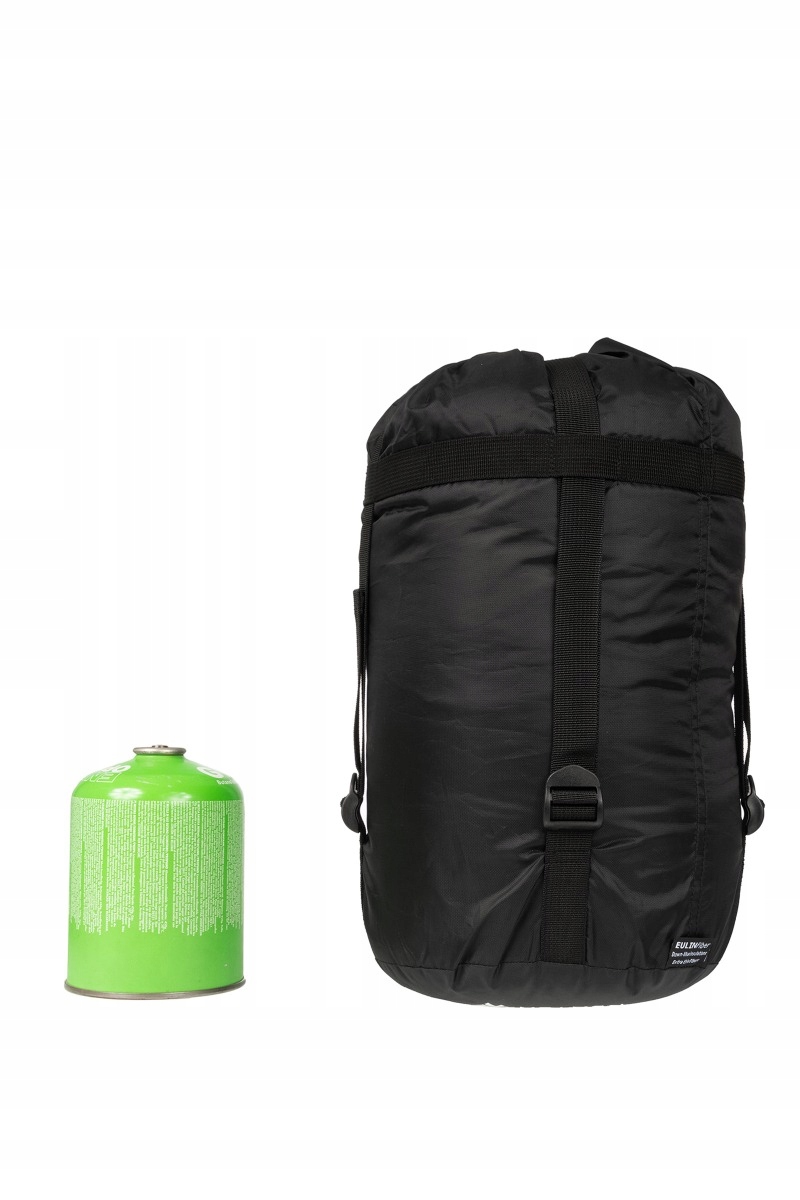 Wygodny kaptur i podwójny zamek dla łatwego użytkowania