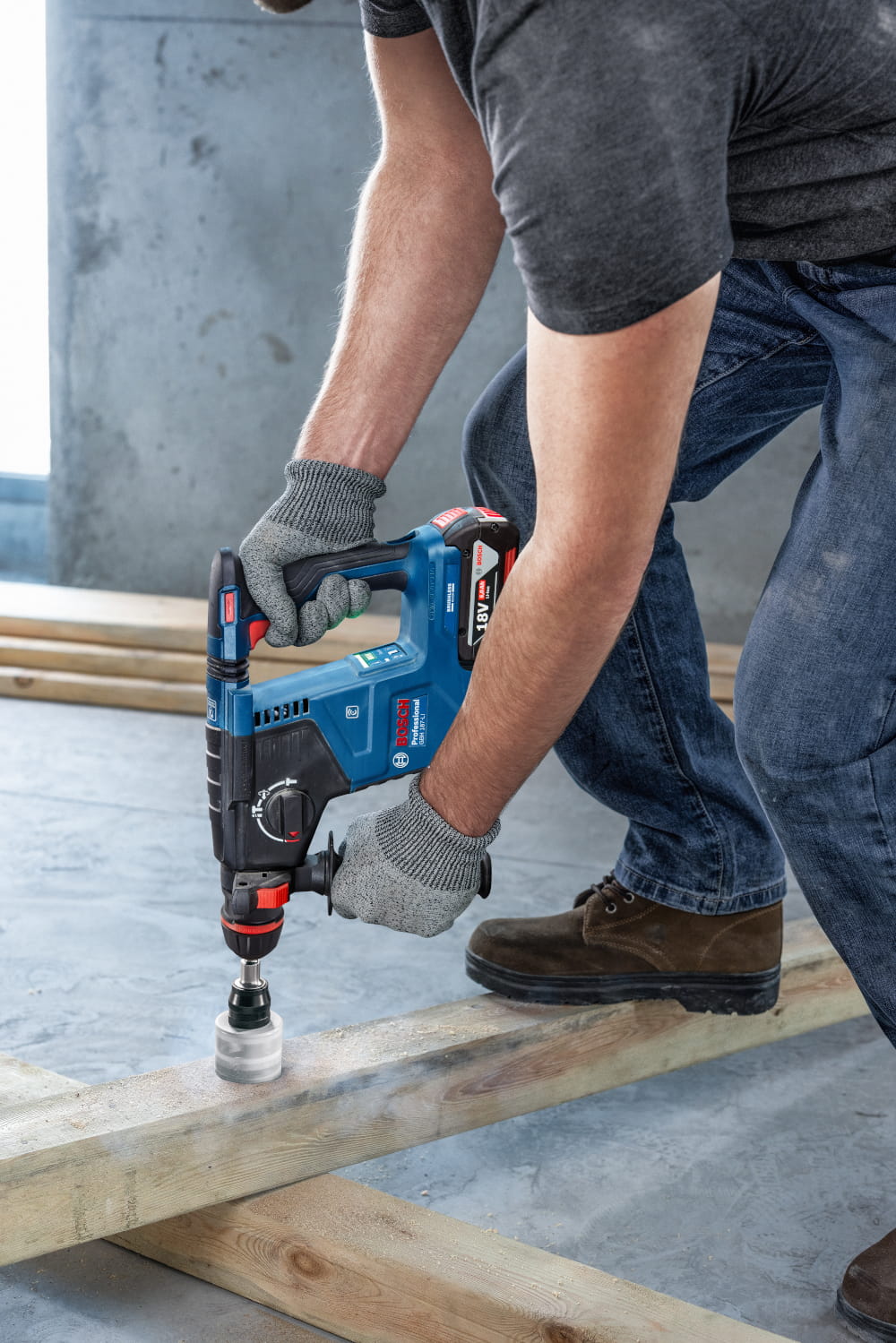 Funkcje KickBack Control i Vibration Control – Wyższy standard ochrony