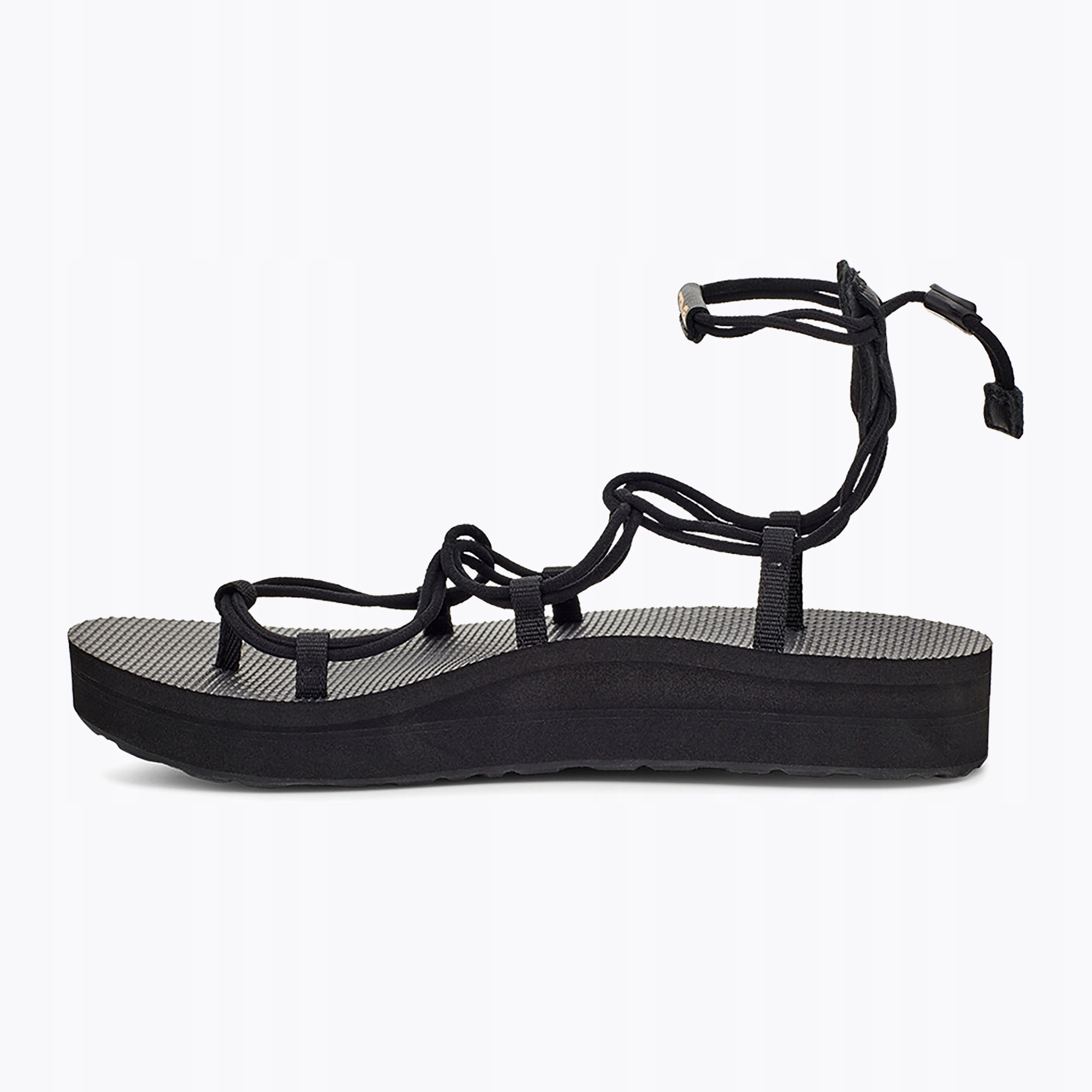 Elastyczne sznurowanie dla łatwego zakładania i zdejmowania