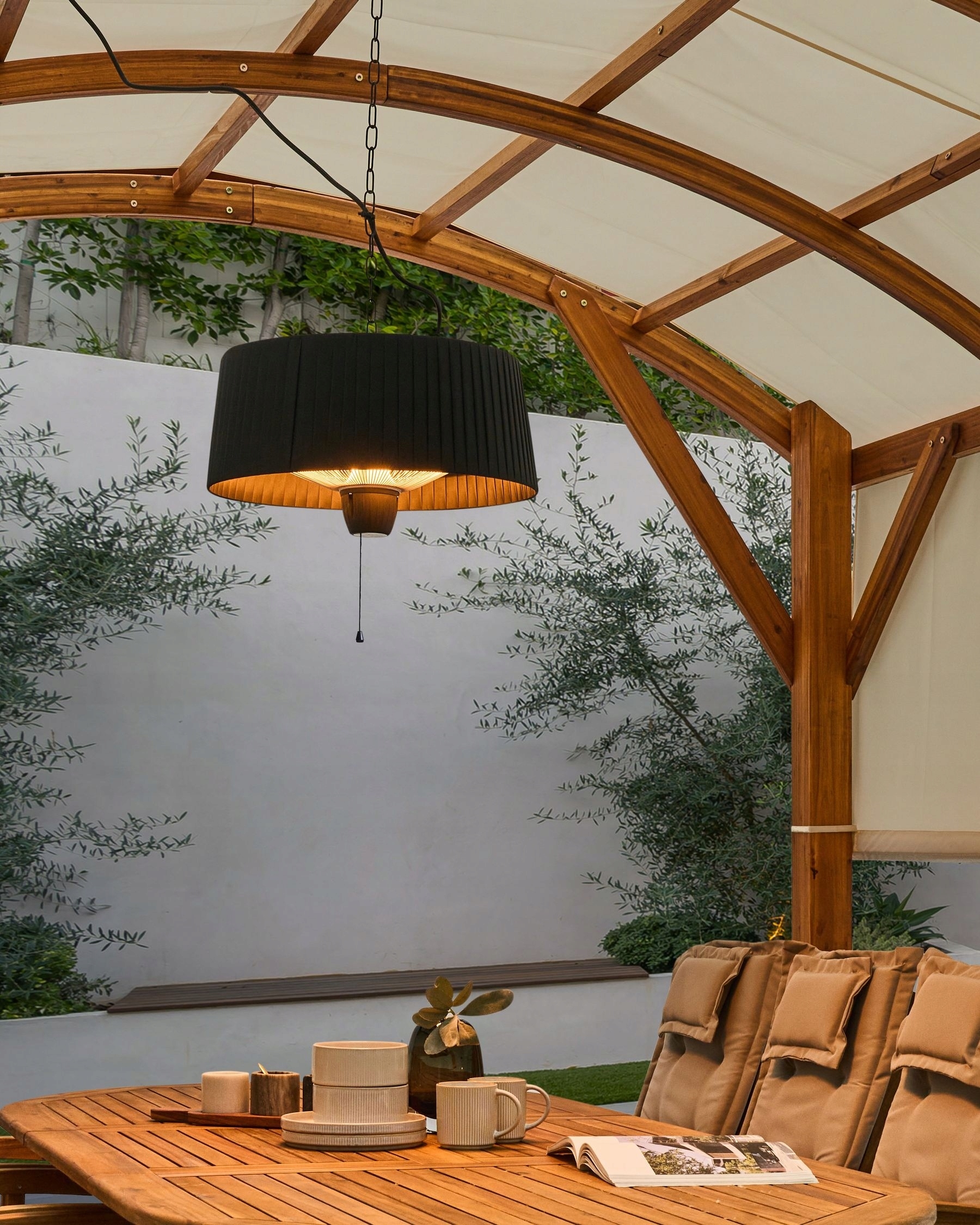 Promiennik na podczerwień wiszący ASCEA 1500 W Czarny – Idealne rozwiązanie na chłodne dni