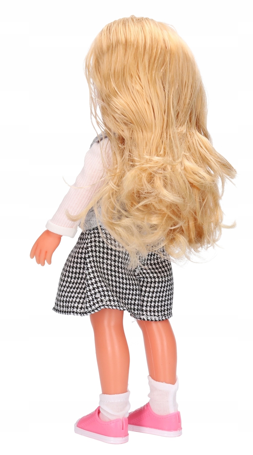 Wyjątkowe cechy lalki – piękno i radość zabawy