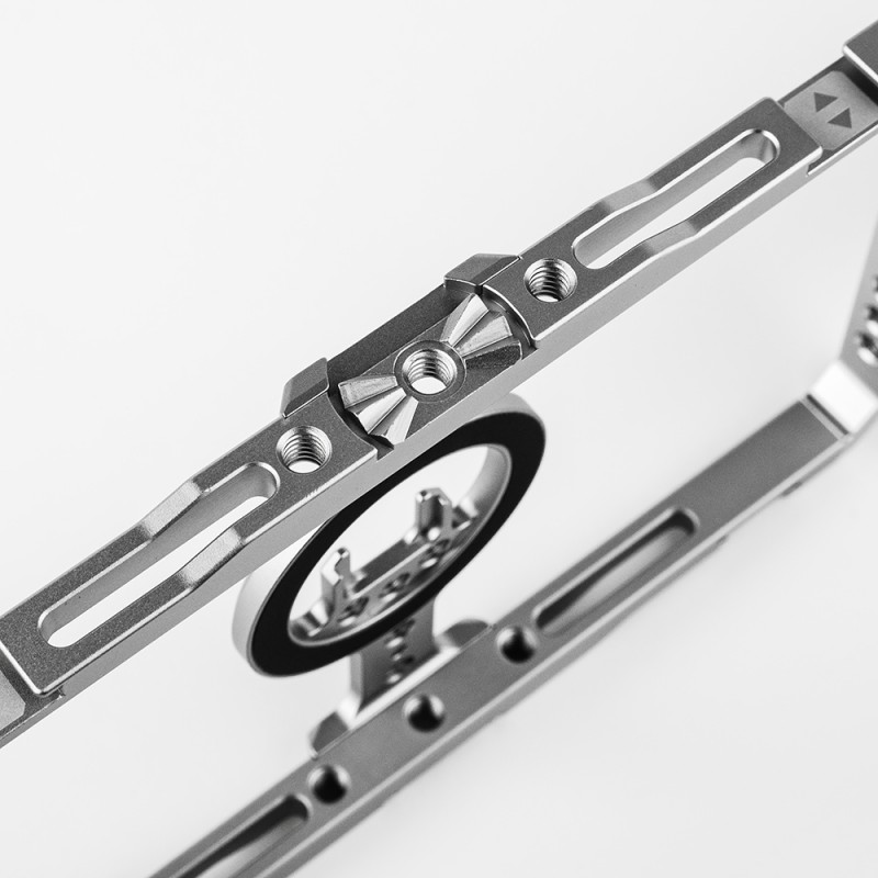 Lekka i wytrzymała konstrukcja z aluminium – Idealna do dynamicznych ujęć