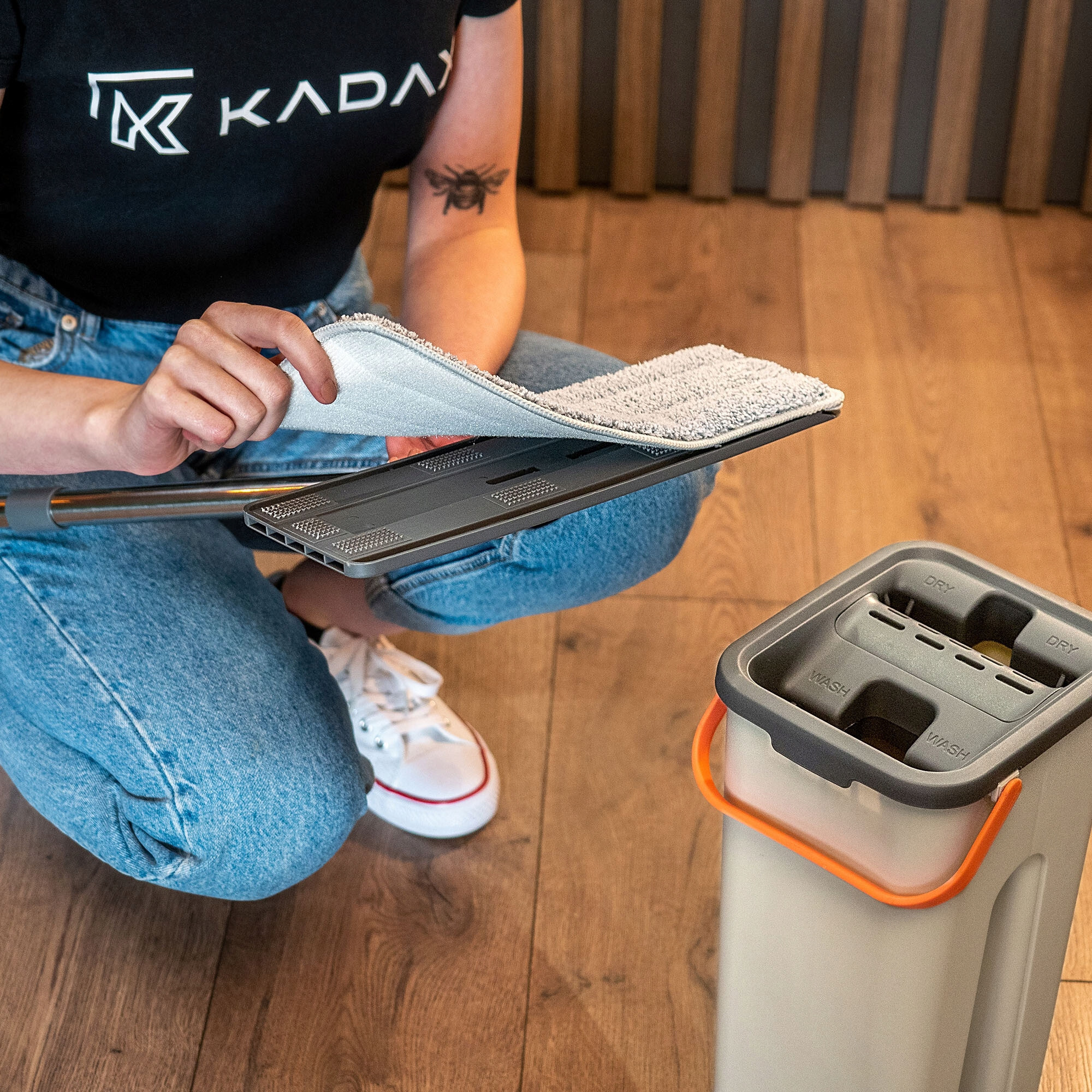 Ergonomiczny trzonek – Komfort podczas sprzątania