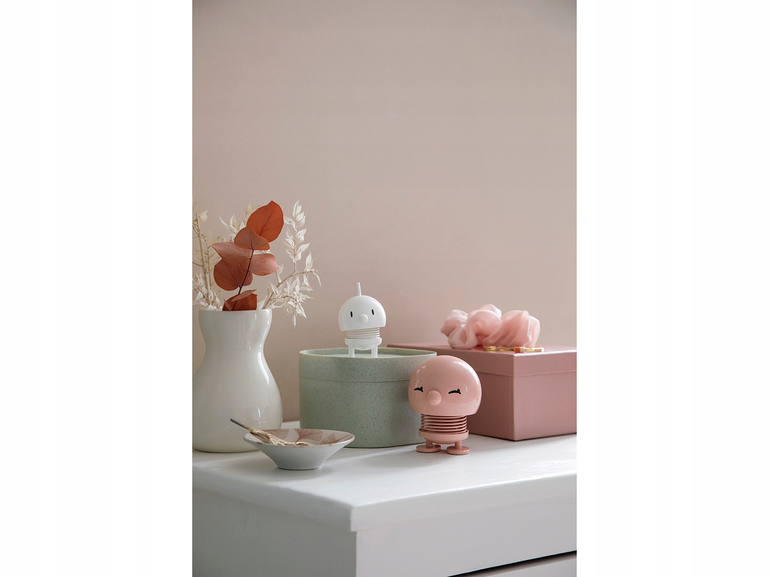 Idealne wymiary – Kompaktowa figurka o wysokości 7,6 cm