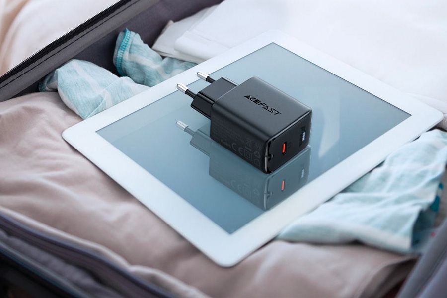 Acefast szybka ładowarka sieciowa USB Typ C 20W Power Delivery (A1)