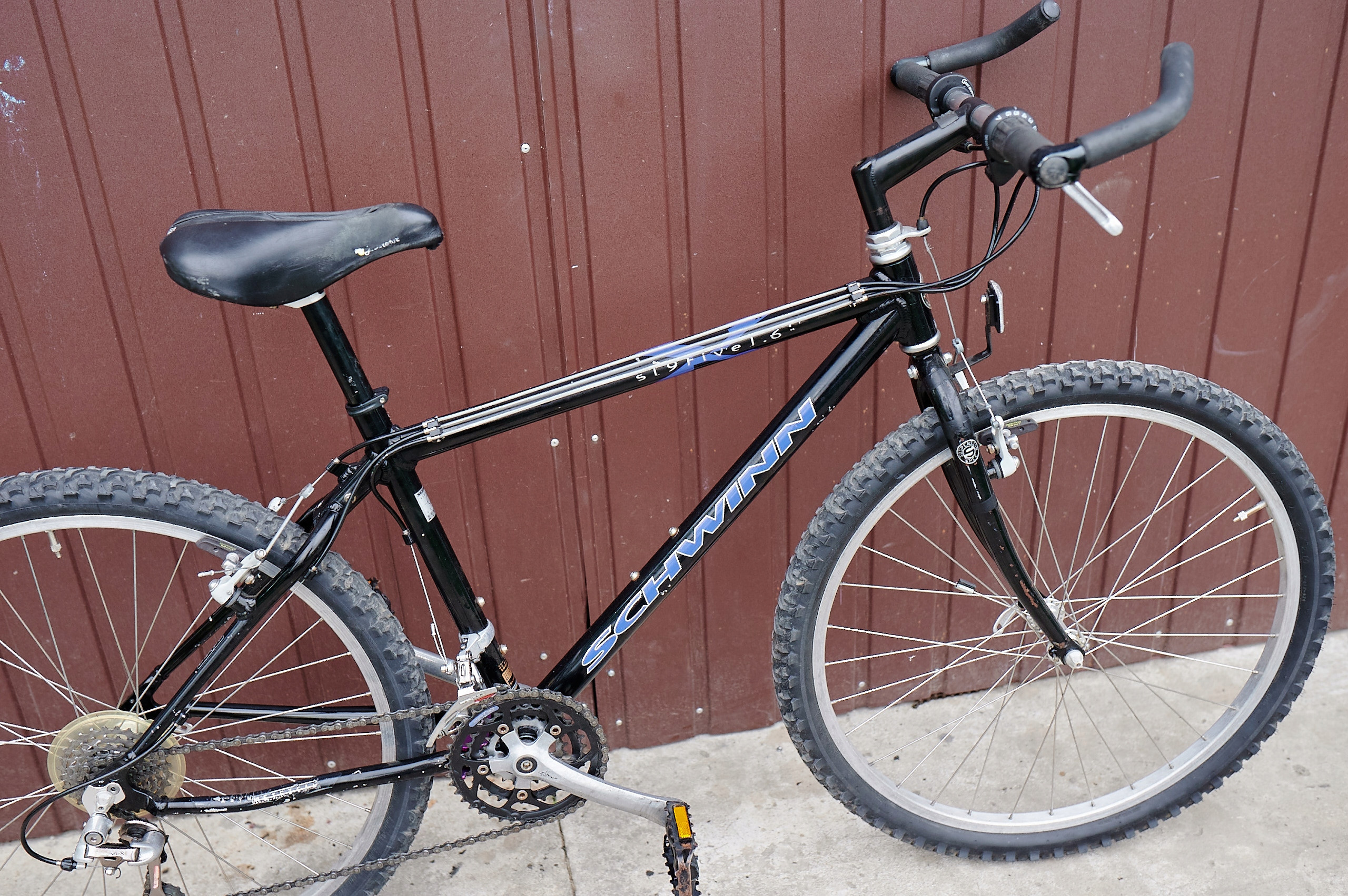 Doskonała wentylacja dzięki 14 otworom wentylacyjnym