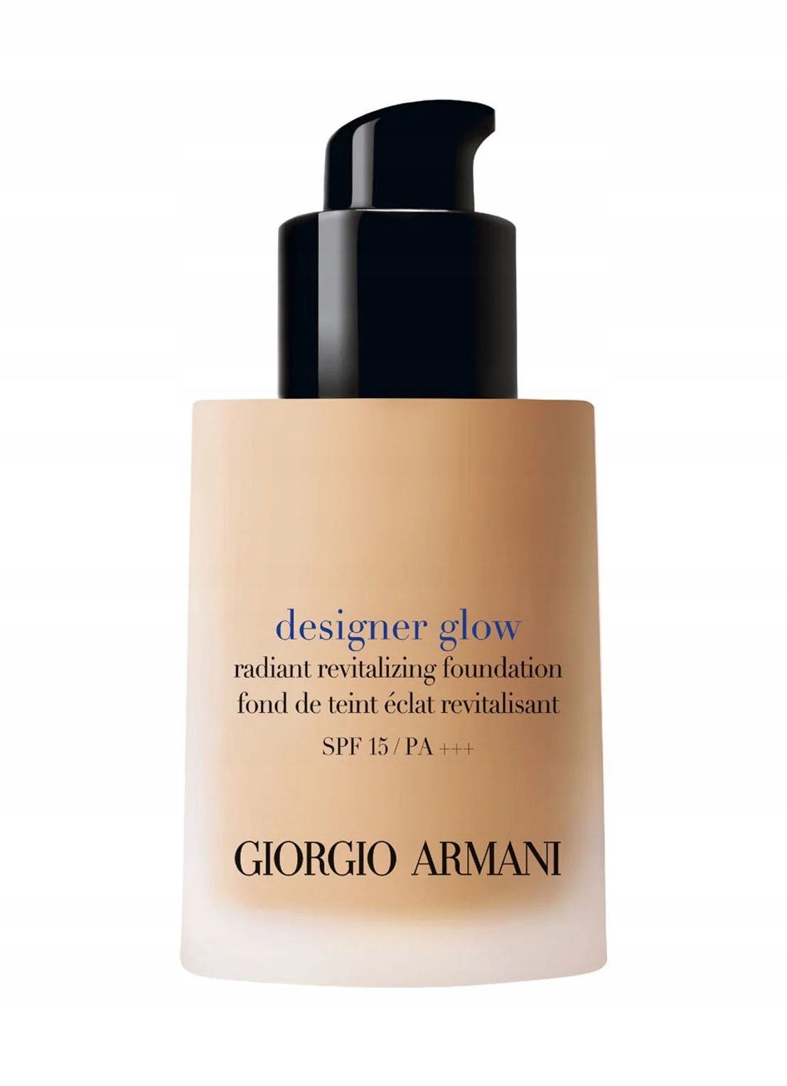 Rozświetlająca formuła i nawilżające składniki