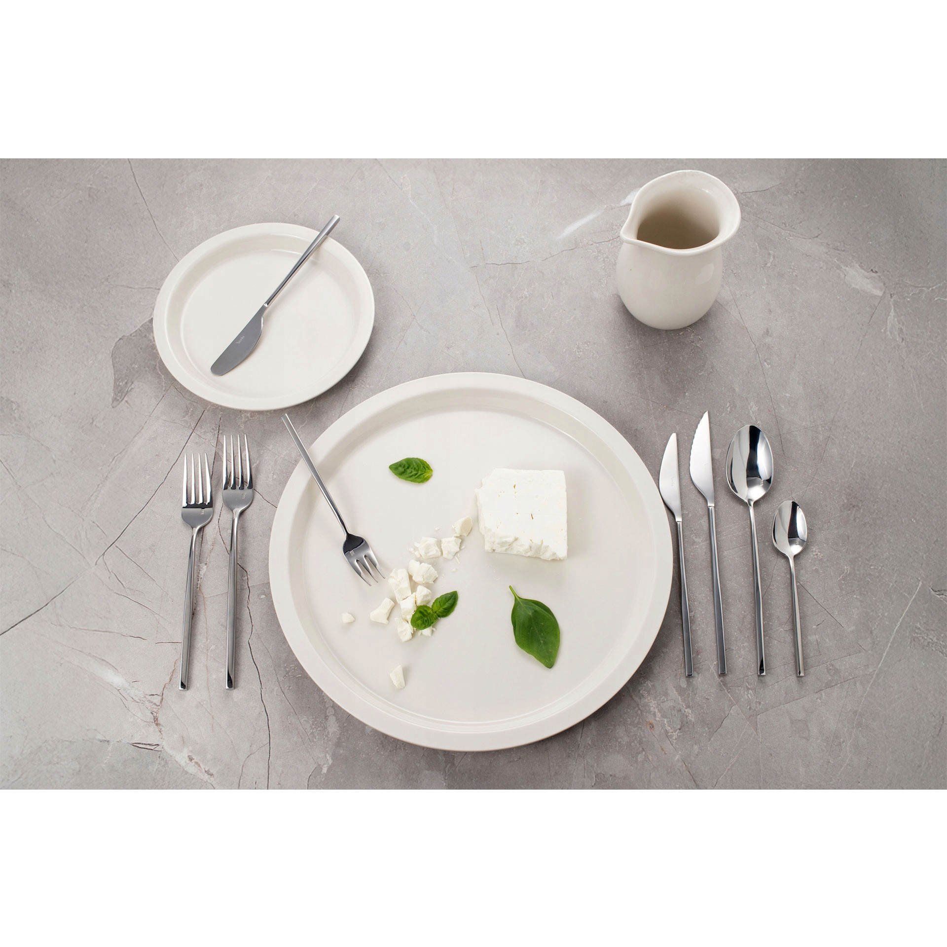 Designerska forma i minimalistyczny styl