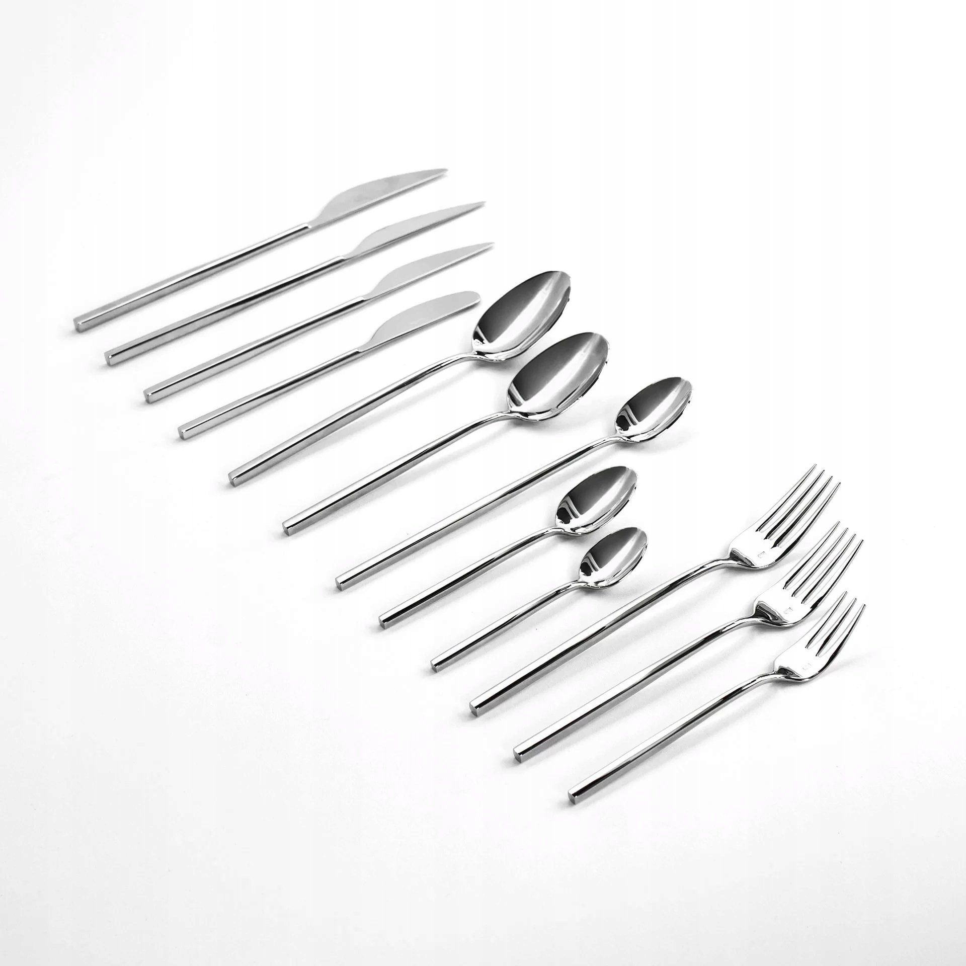 Wysokogatunkowa stal nierdzewna 18/10 – trwałość i odporność