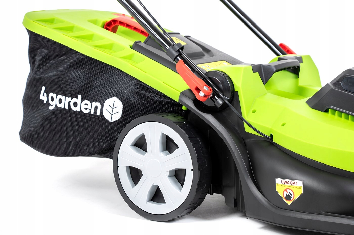 Komfortowe koła 17,5/23 cm – Stabilność na nierównym terenie