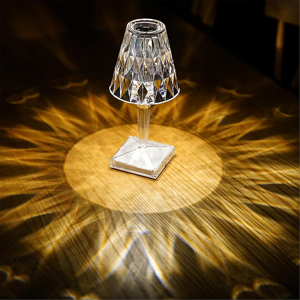 Unikalny design i efekt wizualny lampki