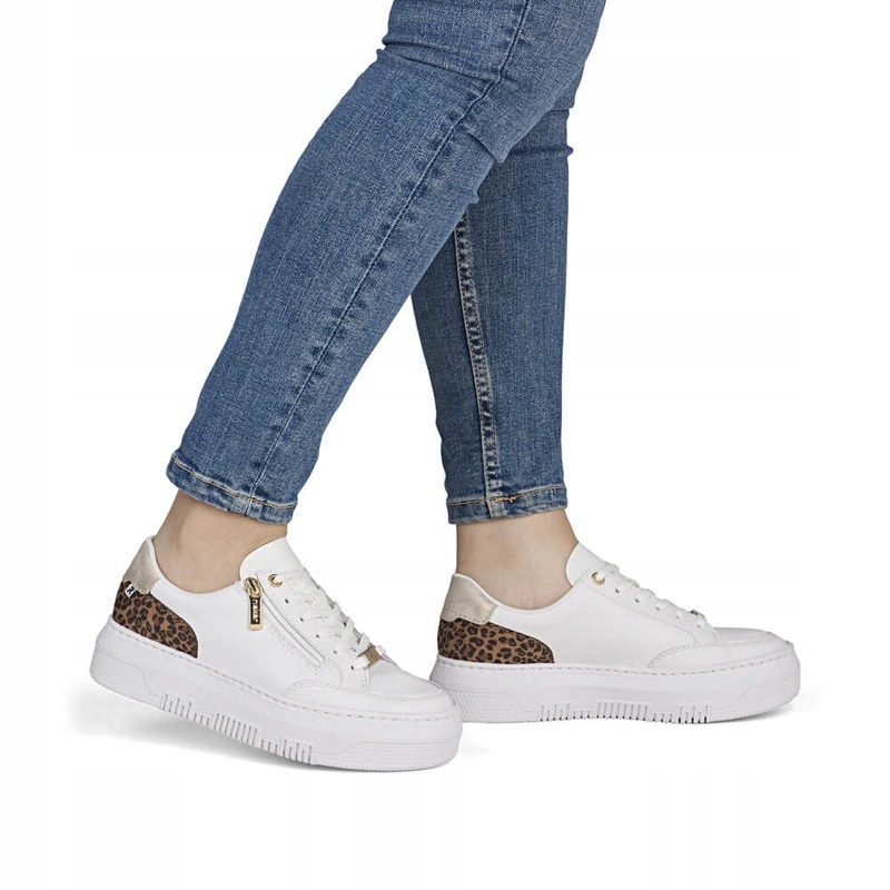 Idealne na każdą okazję – Casualowe i eleganckie stylizacje