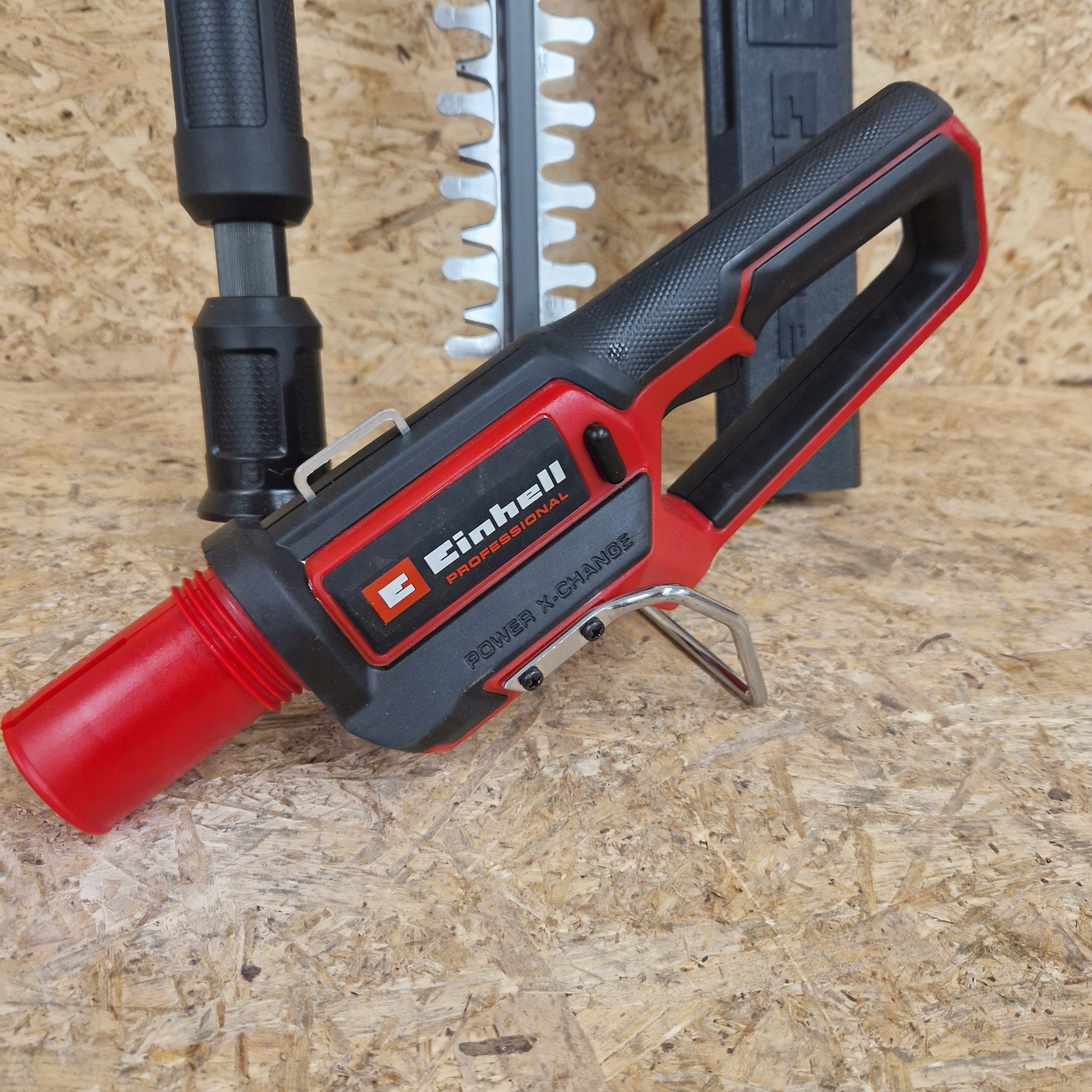 Wydajny silnik bezszczotkowy – Większa moc i dłuższy czas pracy