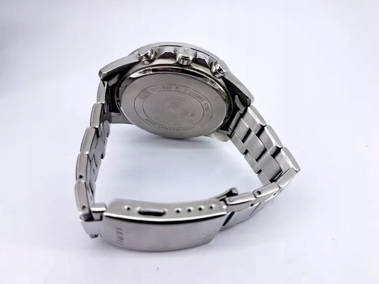 Wodoszczelność do 100m – Idealny na każdą okazję