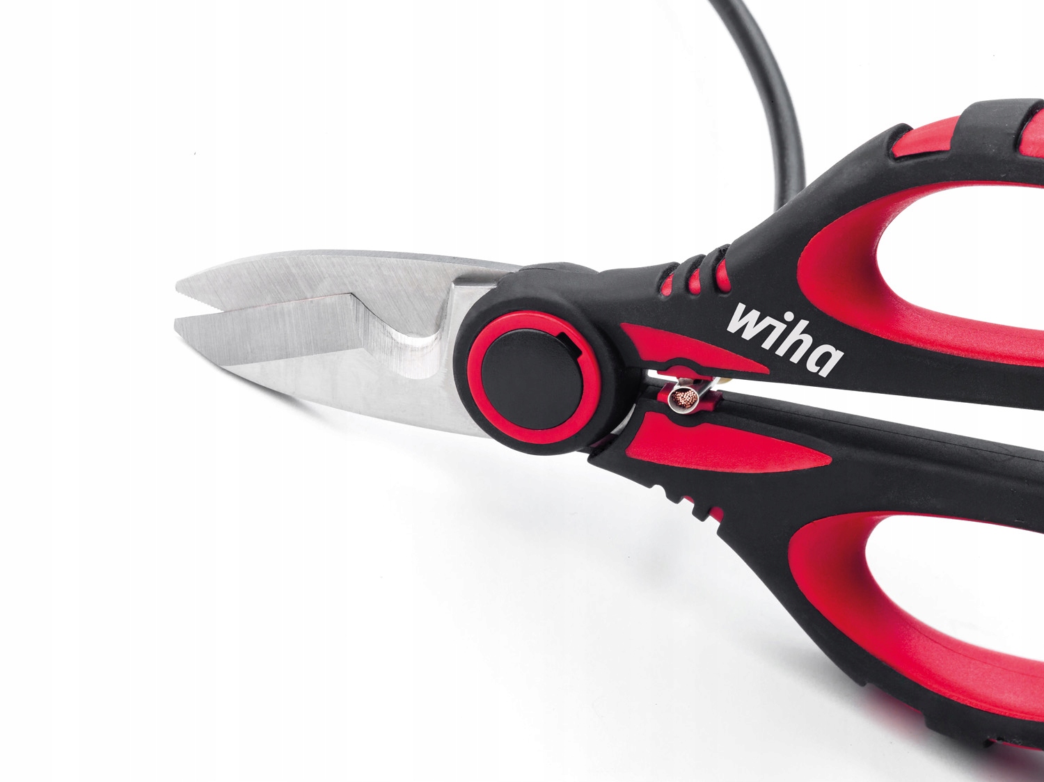 Specjalne nacięcia i mikrouzębienie dla precyzyjnego cięcia