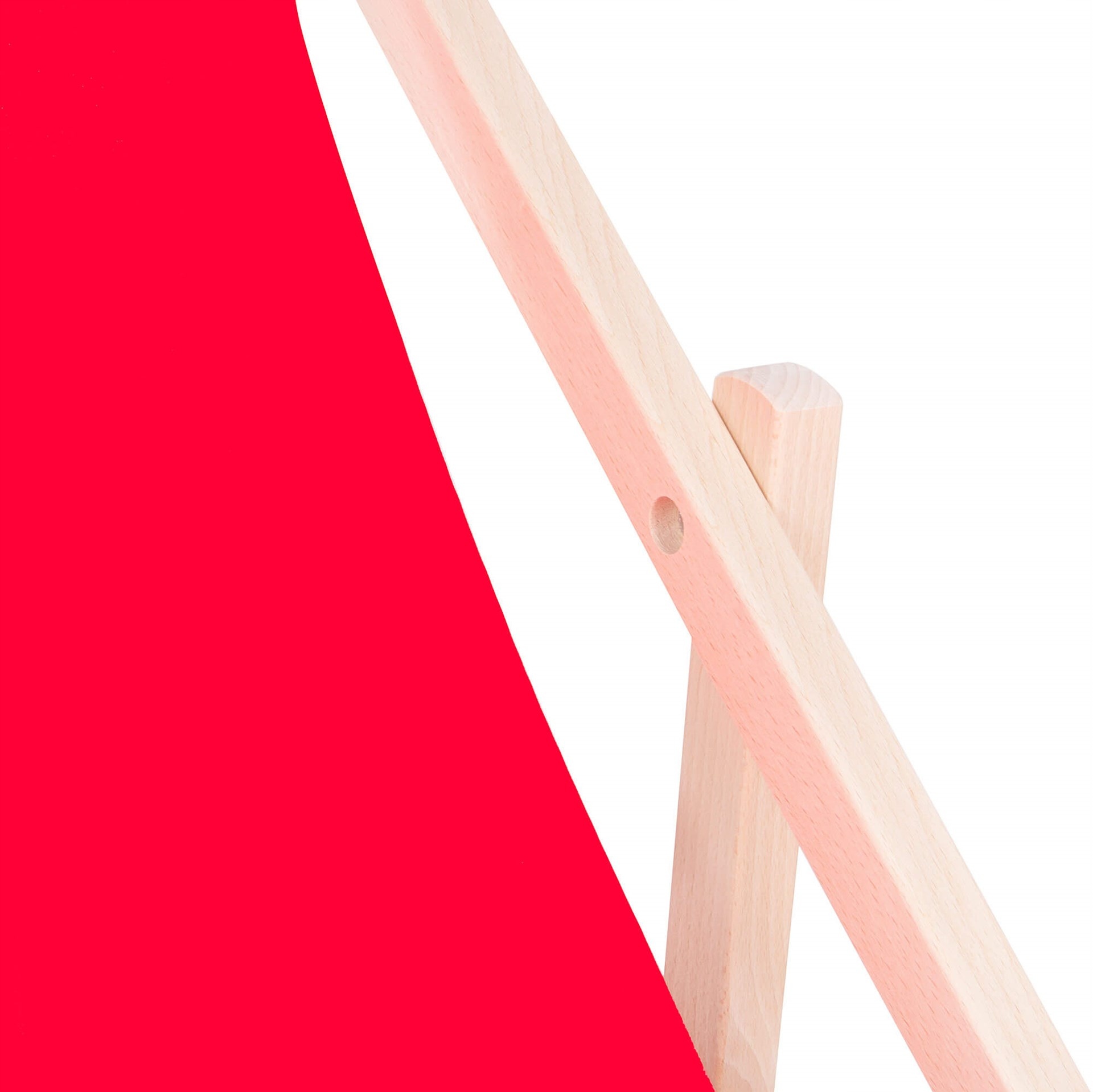 Wytrzymałe i odporne siedzisko – Materiał nieprzemakalny i odporny na UV