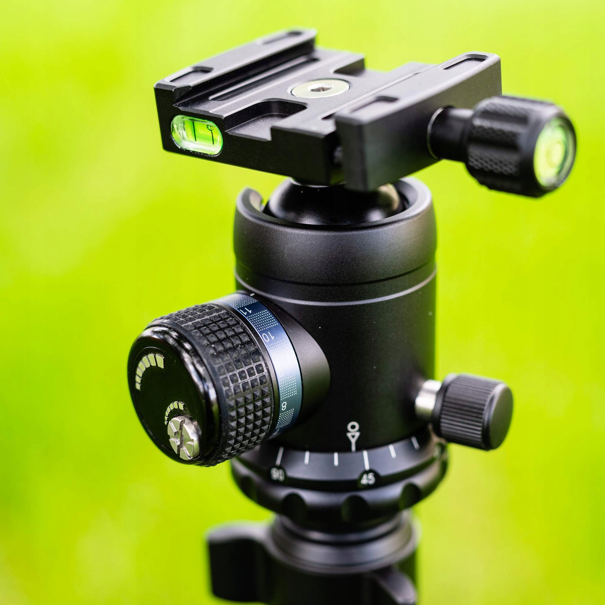 System szybkiego zamykania nóg – Wygodne użytkowanie