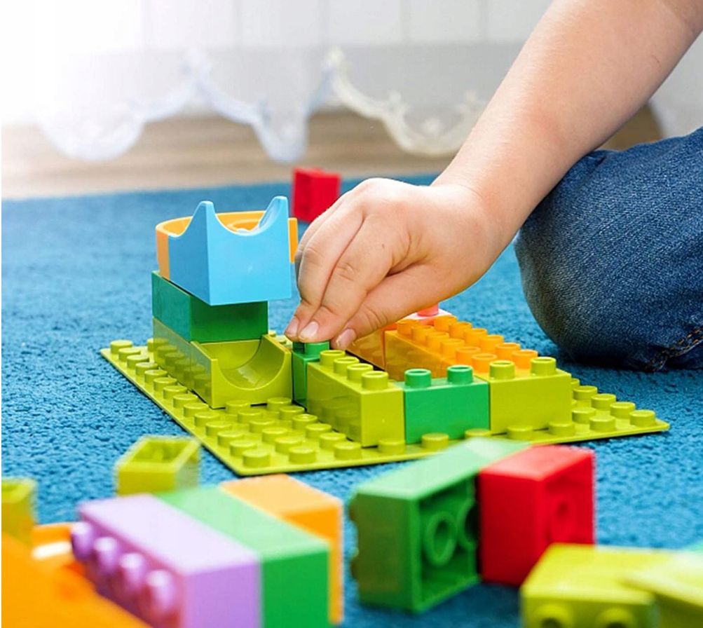 Rozwój kreatywności i umiejętności manualnych – Klocki dla dzieci