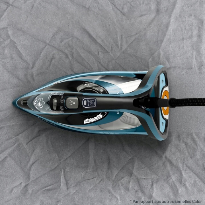 Funkcja pary 60 g/min oraz mocny wyrzut pary 300 g/min