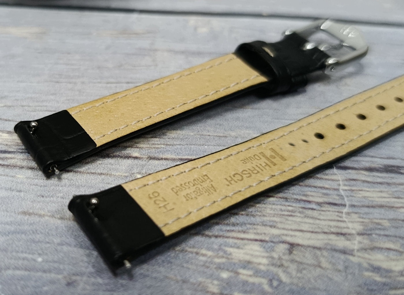 Skórzany wodoodporny pasek do zegarka 14 mm HIRSCH Duke M 01028151-2-14 – Elegancja i funkcjonalność