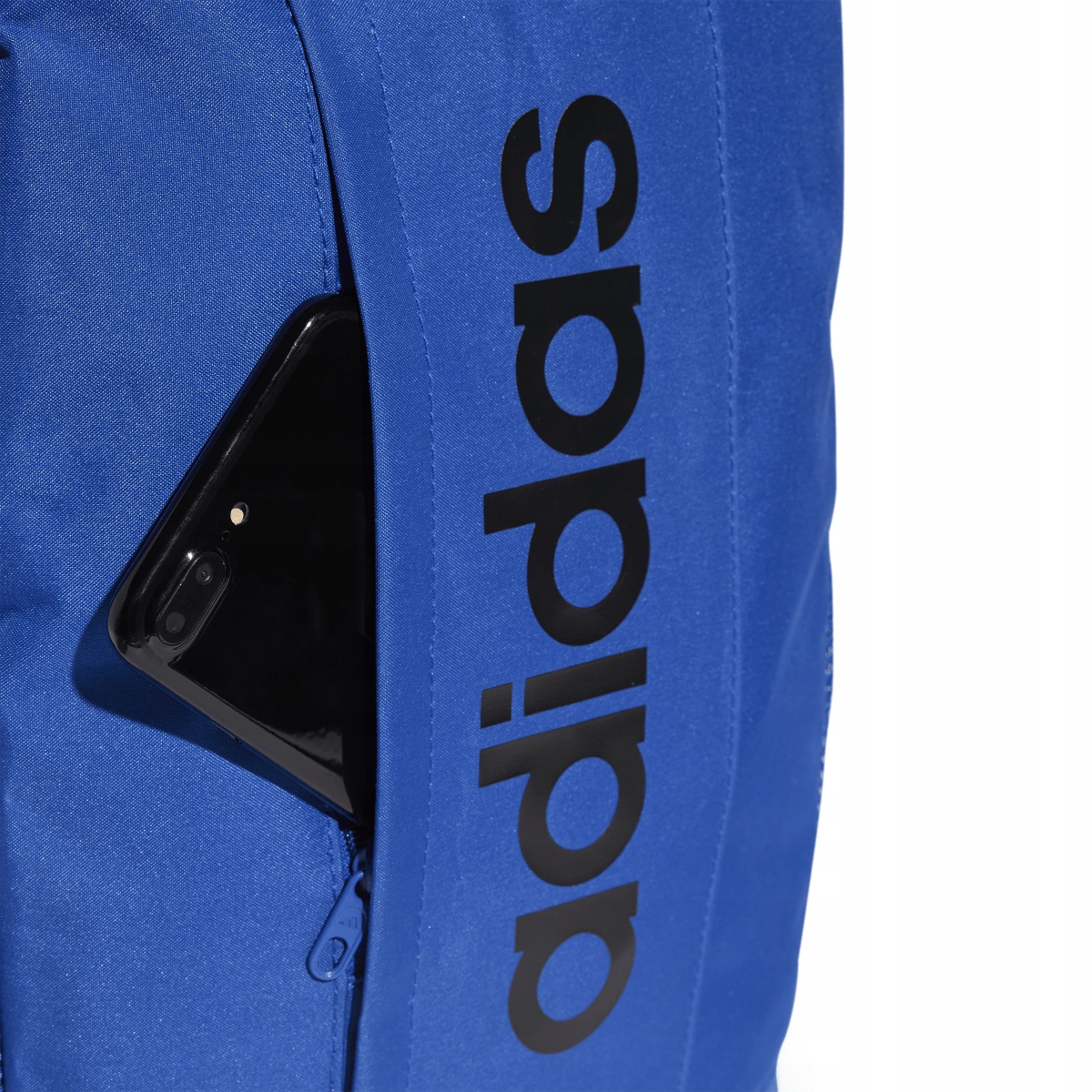 Regulowane szelki i kieszenie – Komfort noszenia na co dzień