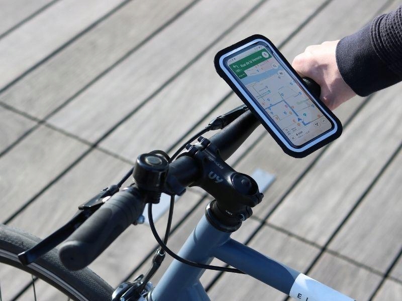 Magnetyczny uchwyt telefonu do skutera – Bezpieczne mocowanie dla Twojego smartfona