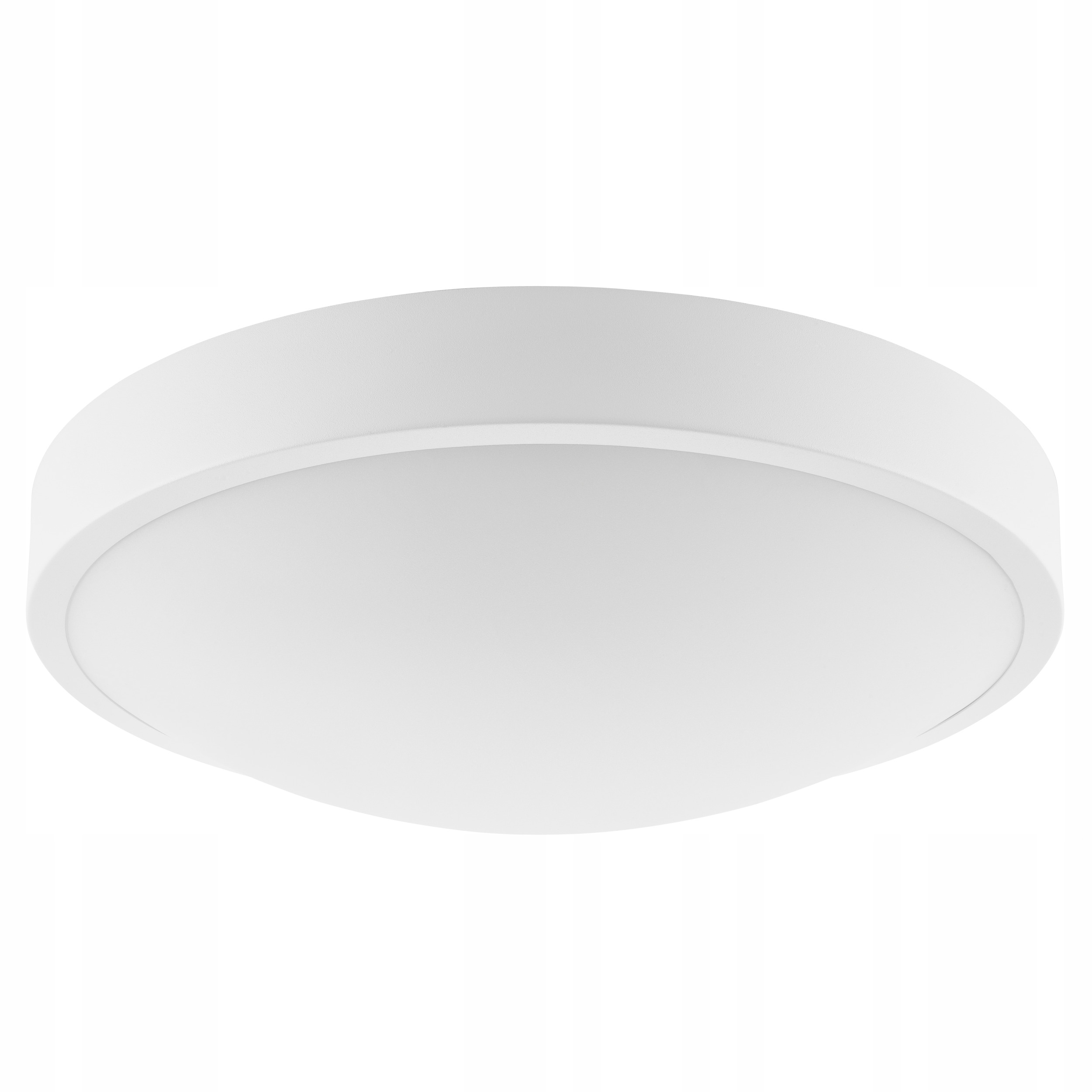 Okrągły plafon z metalowym wykończeniem