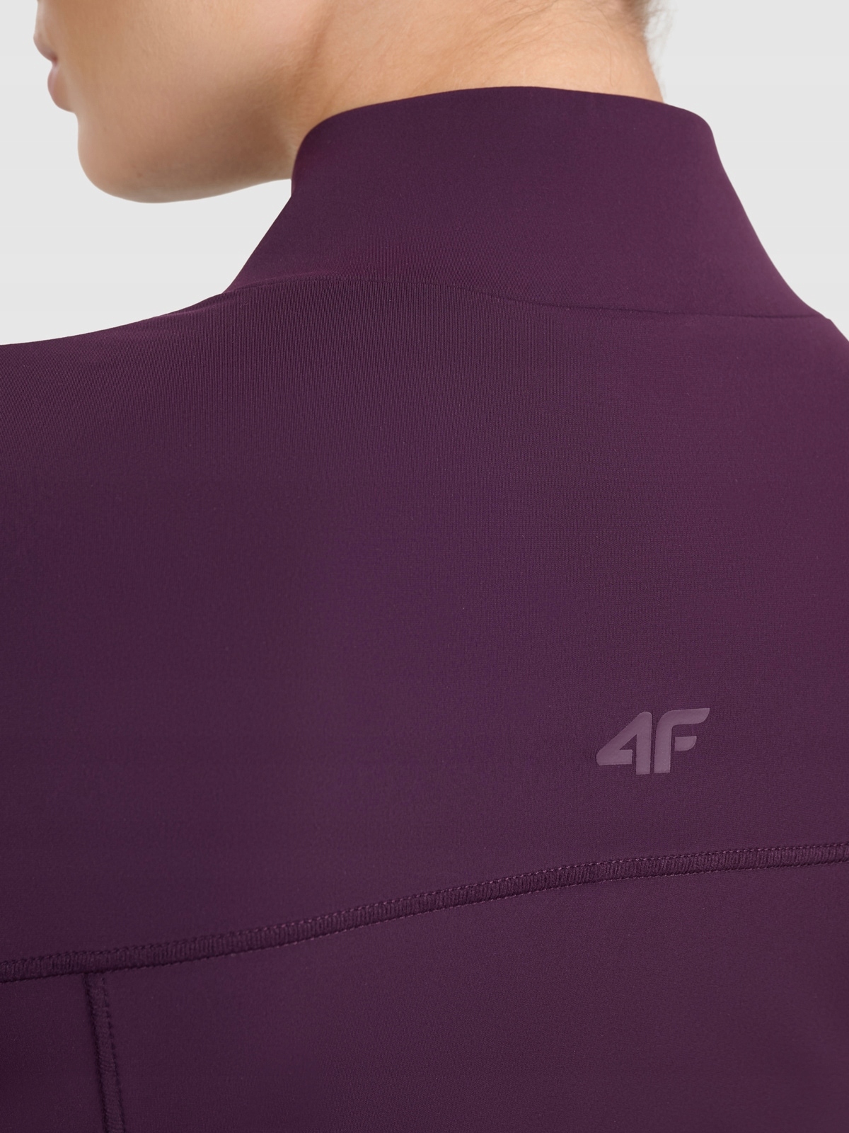 Bluza damska 4F F1873 – Idealne połączenie stylu i funkcjonalności