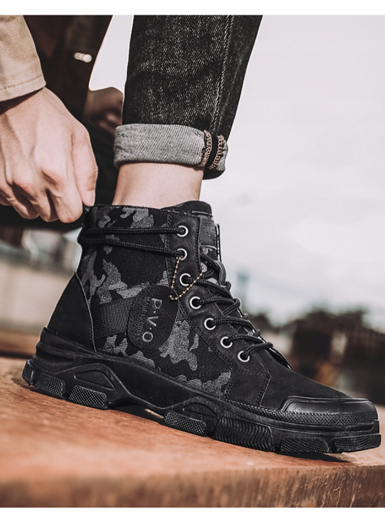 Modny Design z Militarnym Motywem