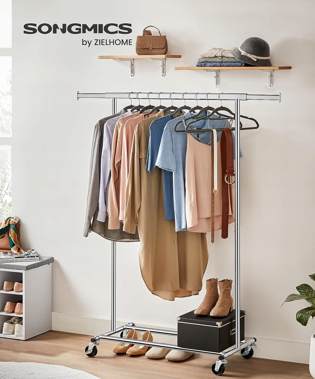 Pojemna półka na akcesoria i obuwie