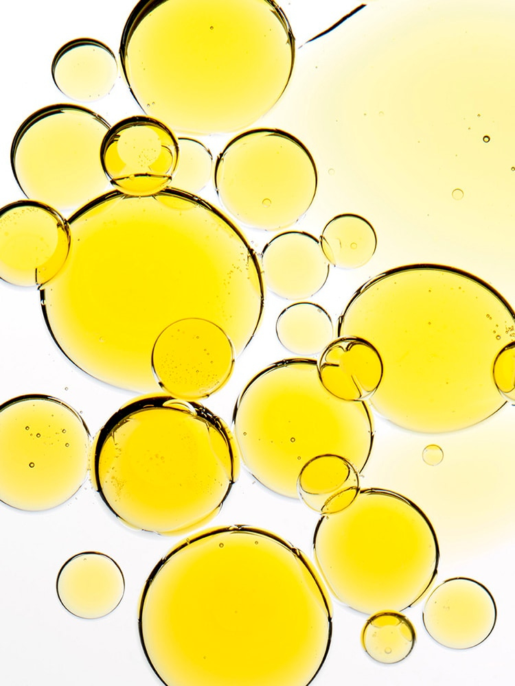 Właściwości nawilżające i odżywcze olejków eterycznych