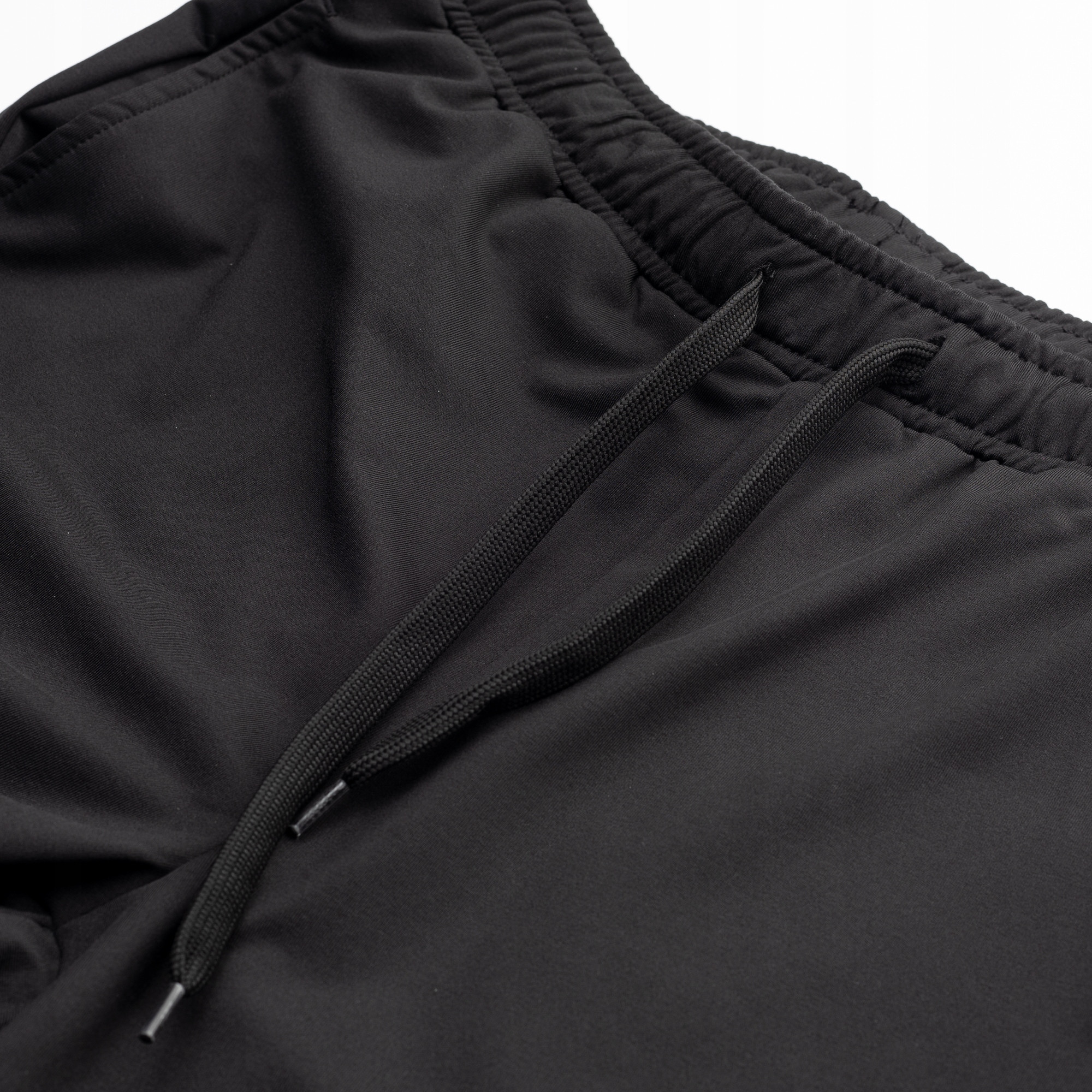 Fason prosty – Swoboda ruchów podczas sportu i turystyki